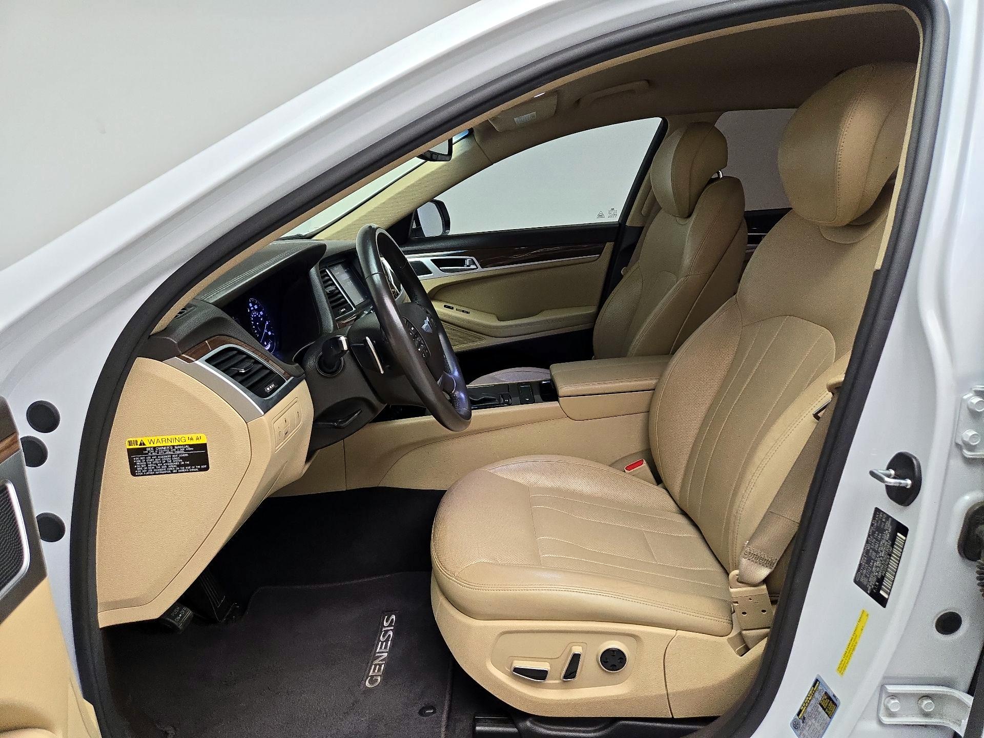 Thumbnail: 2016 Hyundai Genesis - 11