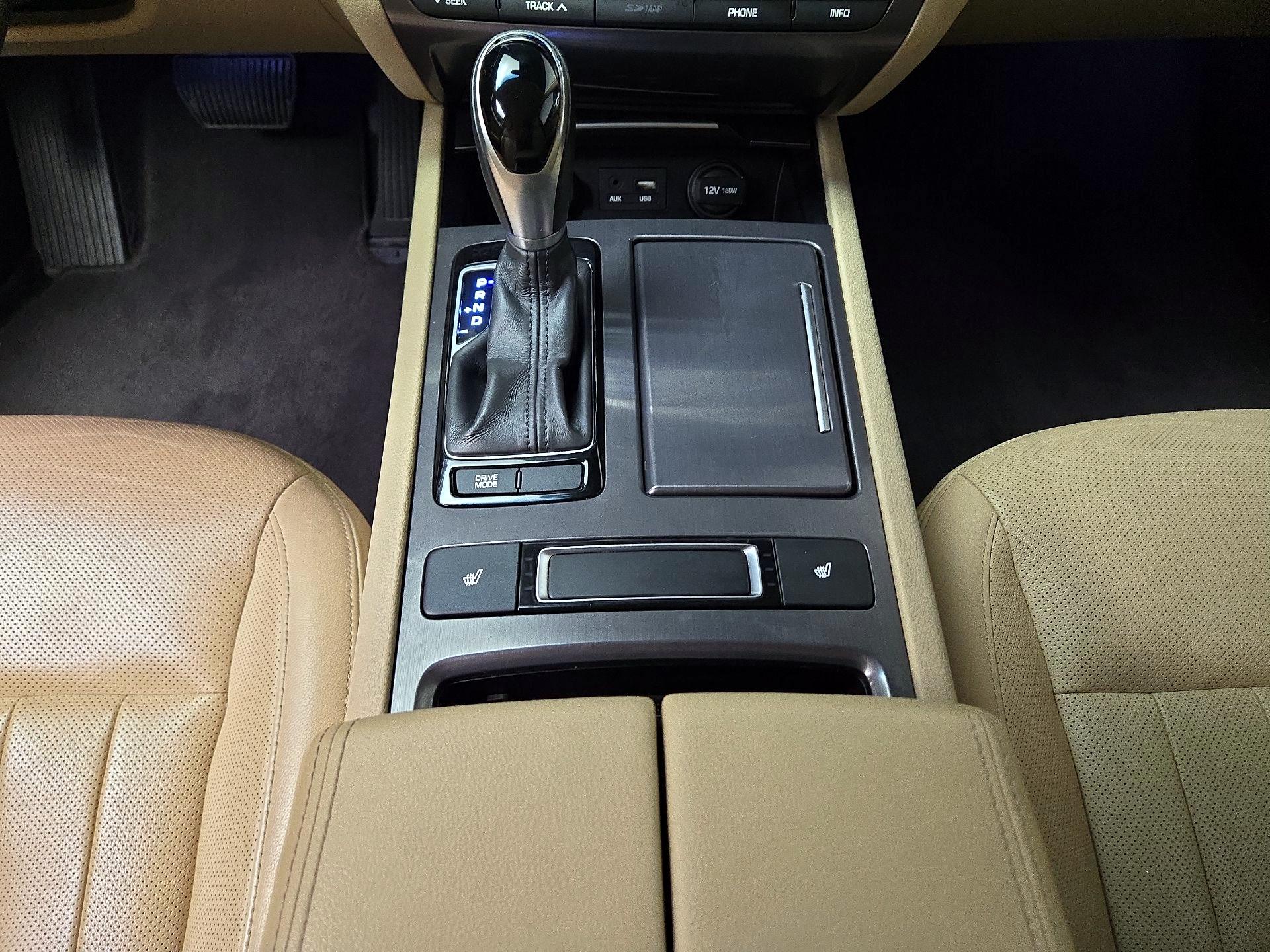 Thumbnail: 2016 Hyundai Genesis - 18