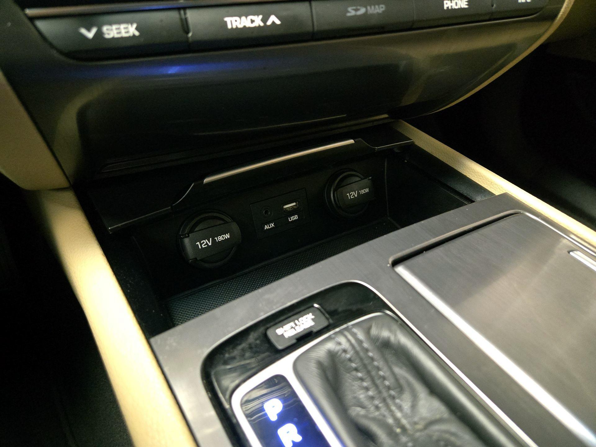 Thumbnail: 2016 Hyundai Genesis - 19