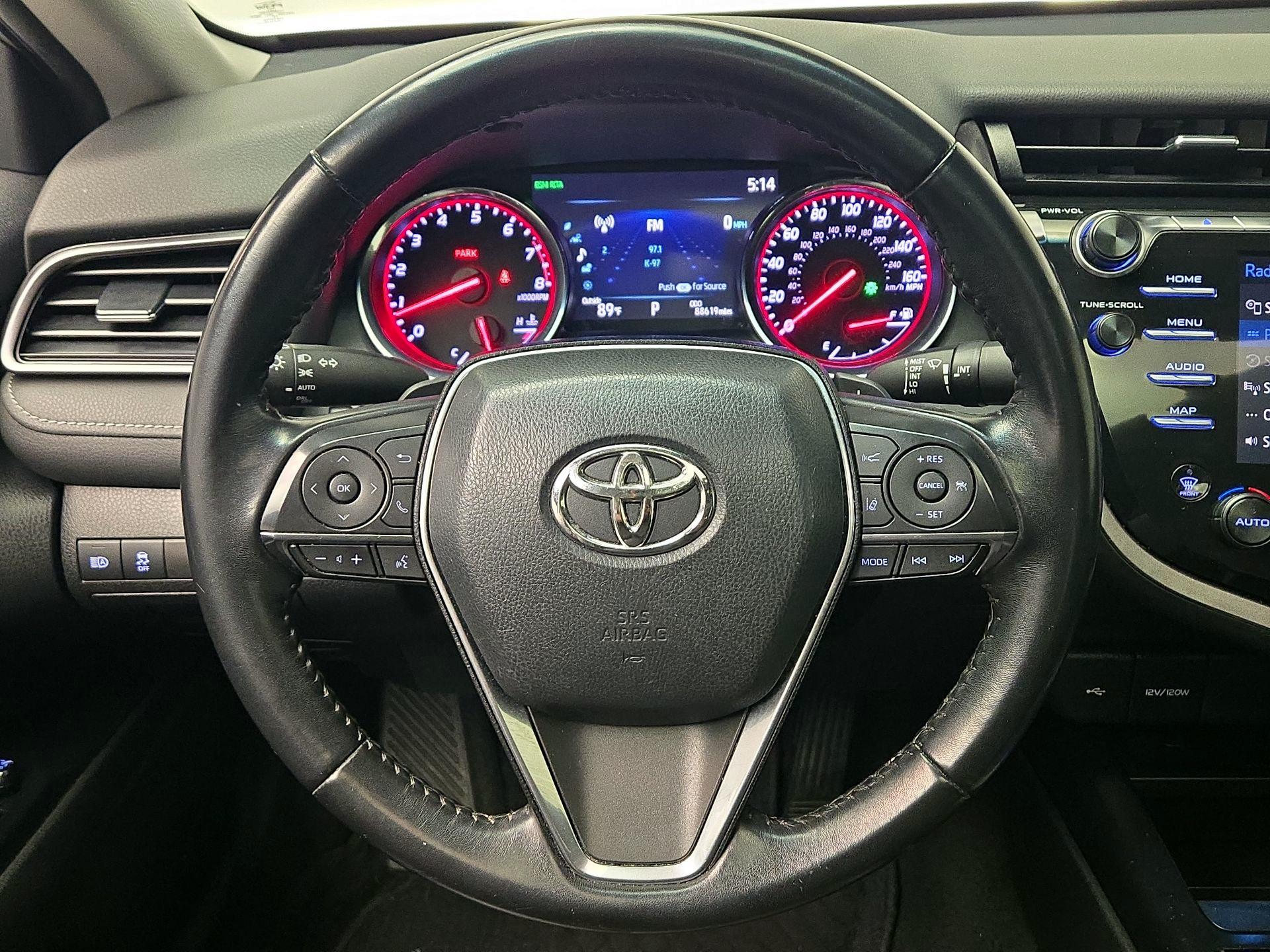 Thumbnail: 2020 Toyota Camry - 10