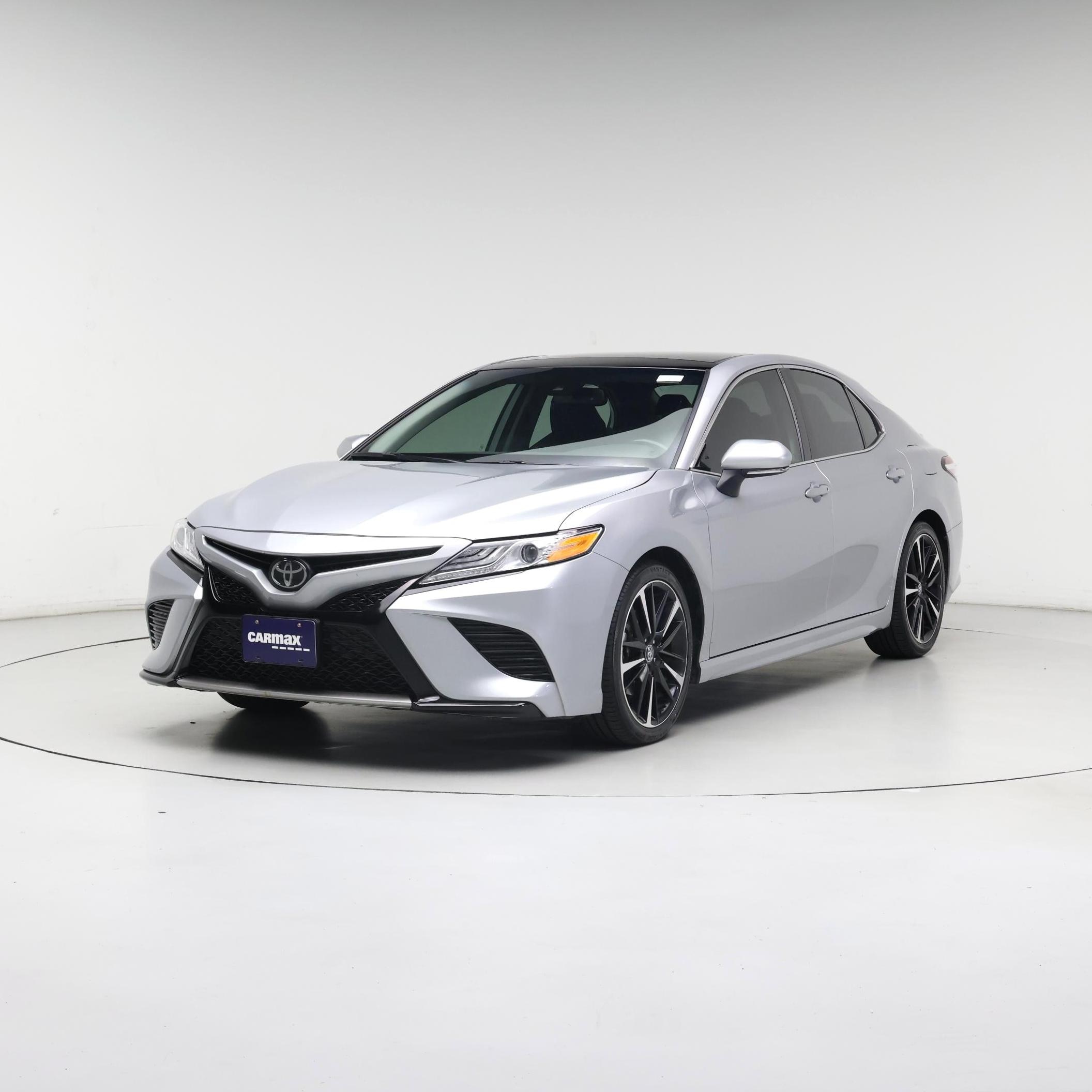 Thumbnail: 2020 Toyota Camry - 4