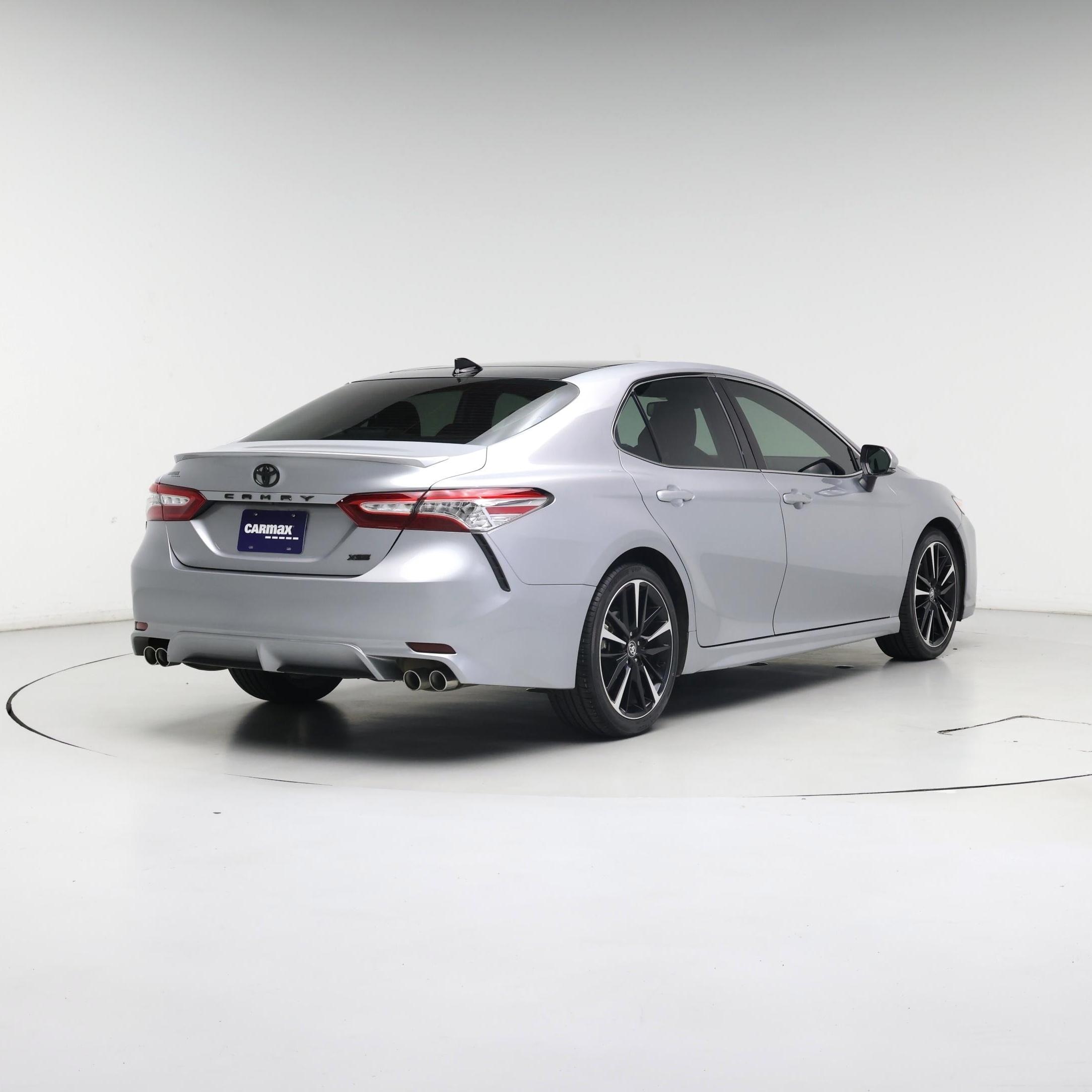 Thumbnail: 2020 Toyota Camry - 8
