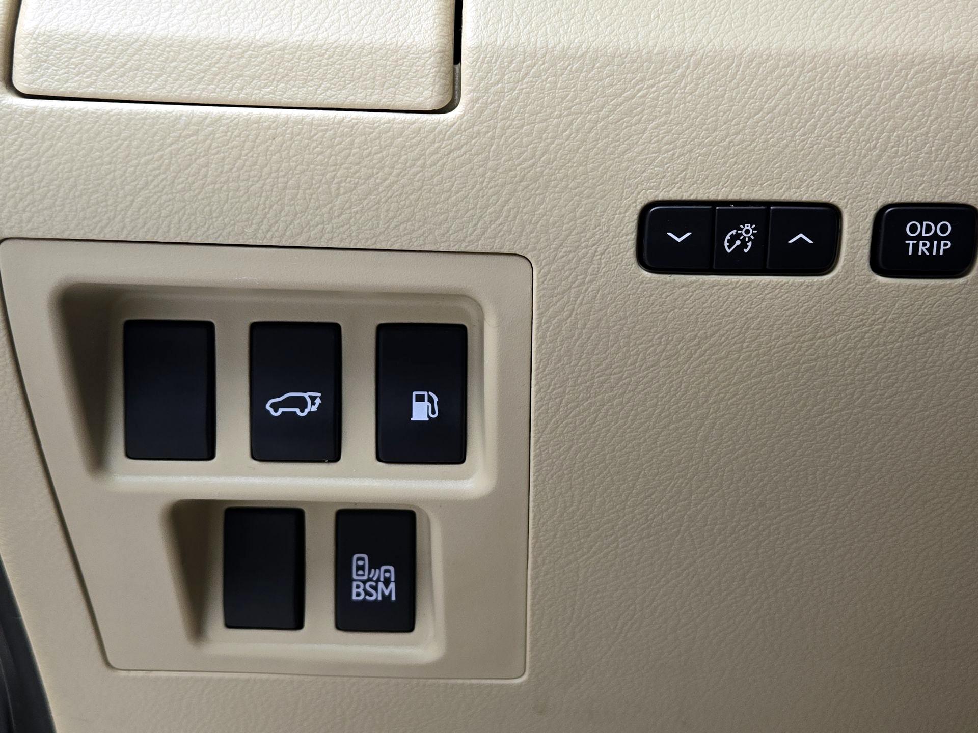 Thumbnail: 2014 Lexus RX - 13