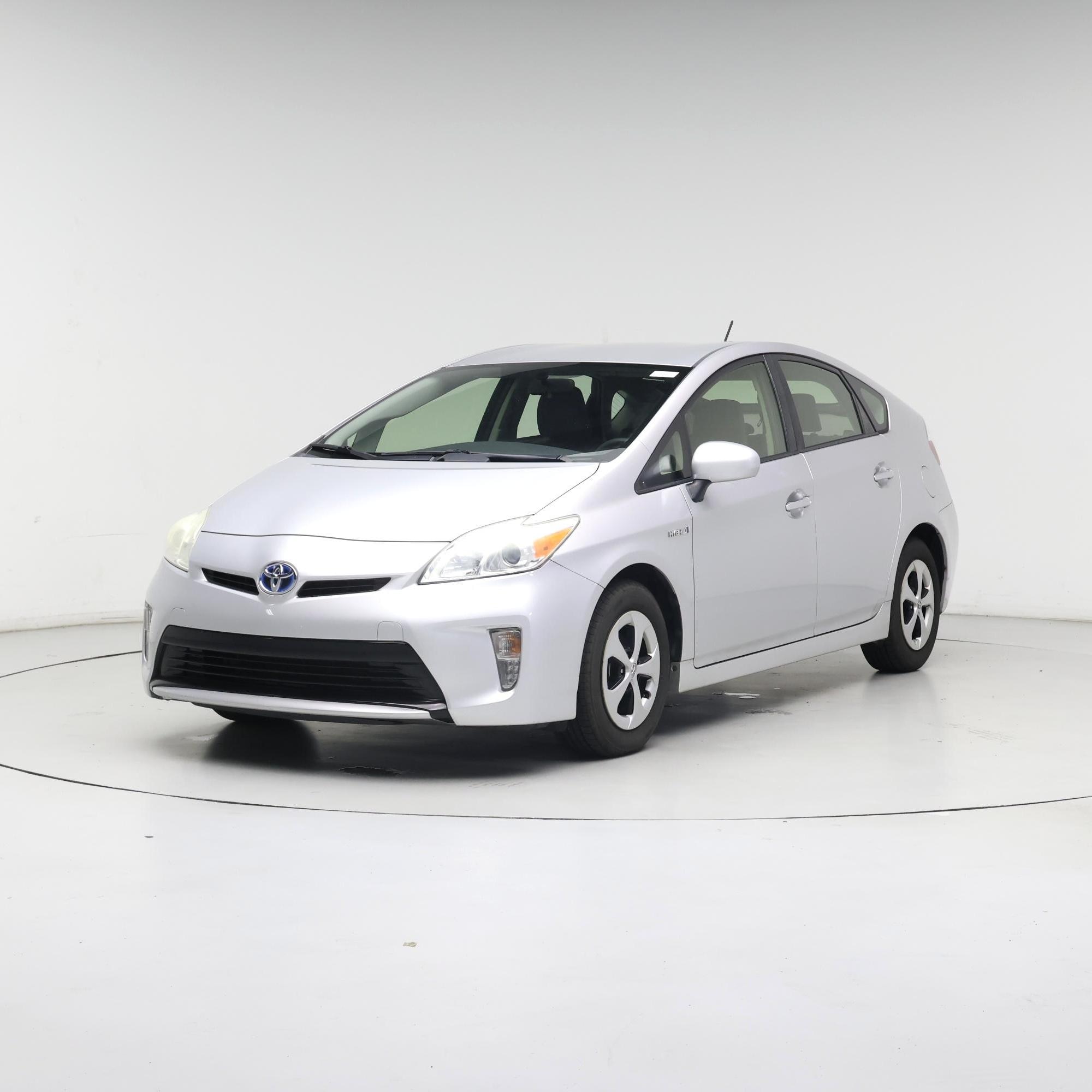 Thumbnail: 2014 Toyota Prius - 4