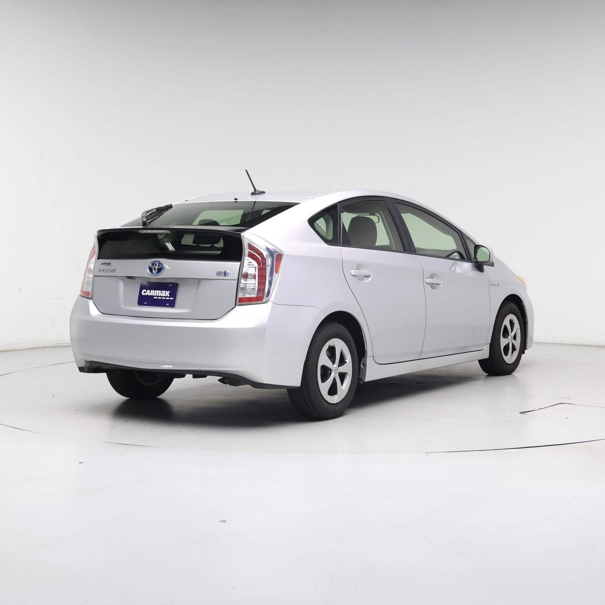 Thumbnail: 2014 Toyota Prius - 8