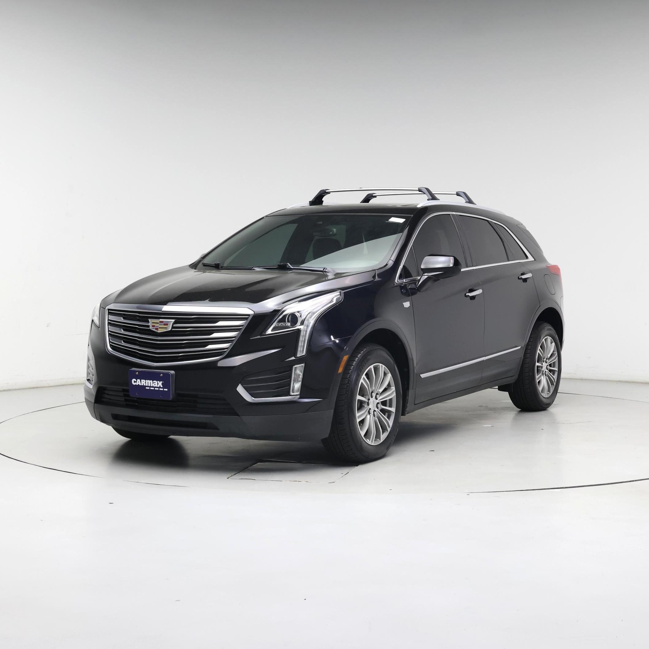 Thumbnail: 2017 Cadillac XT5 - 4