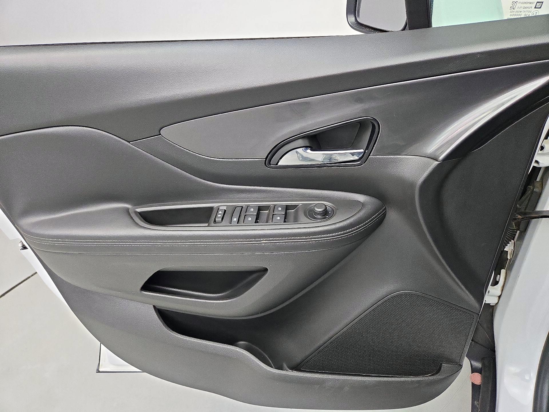 Thumbnail: 2019 Buick Encore - 12