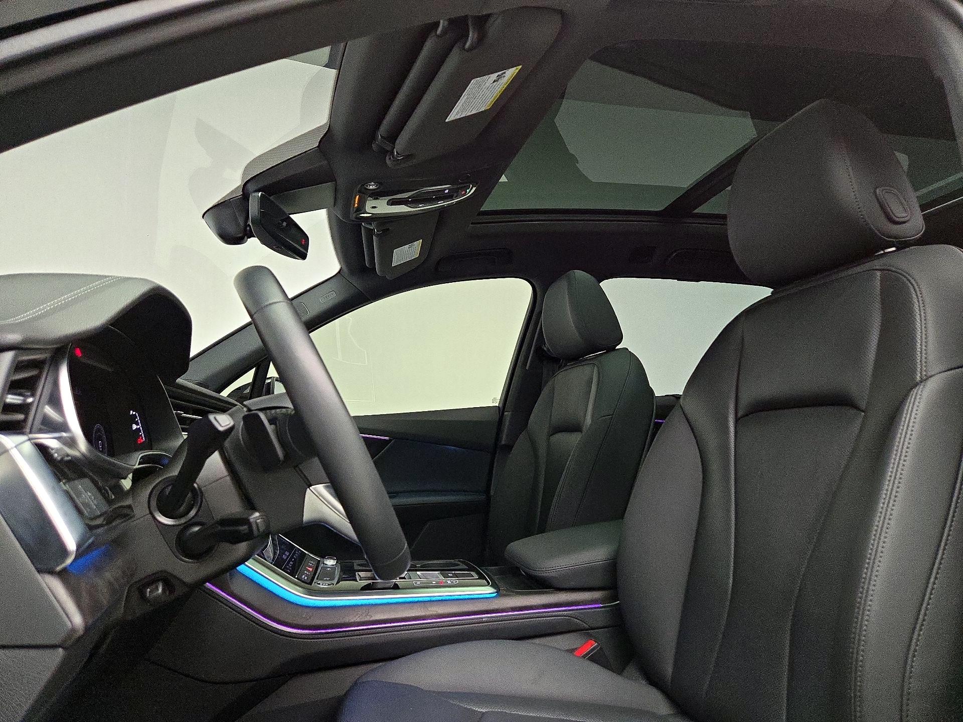 Thumbnail: 2023 Audi Q7 - 20