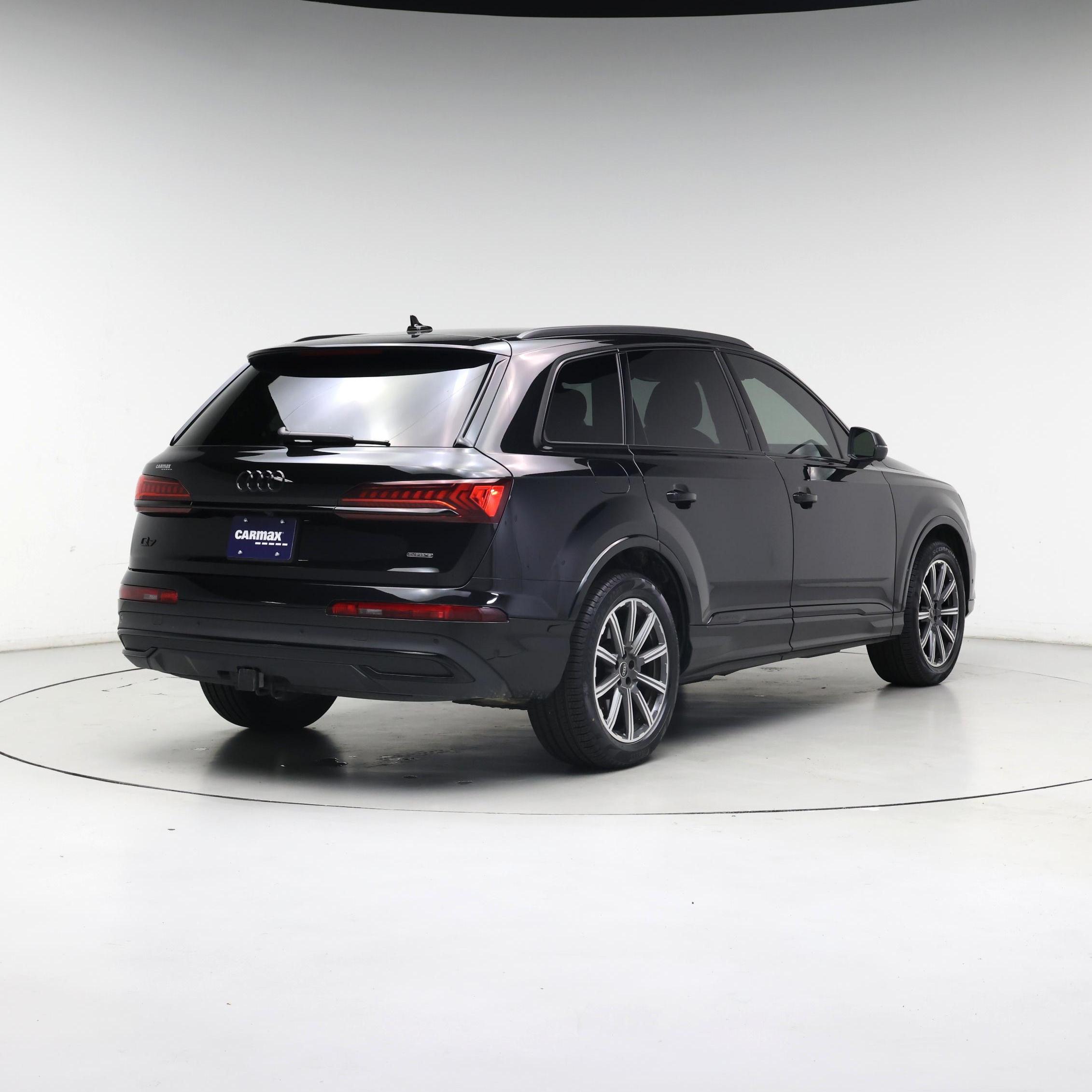 Thumbnail: 2023 Audi Q7 - 8