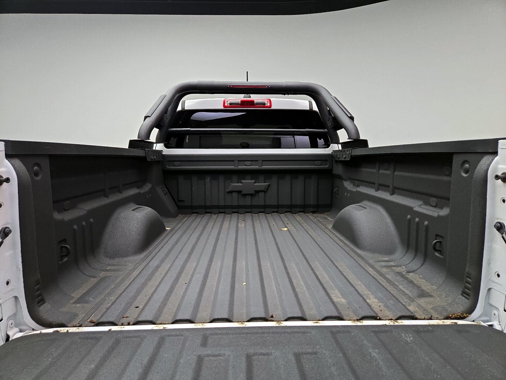 Thumbnail: 2022 Chevrolet Colorado - 20