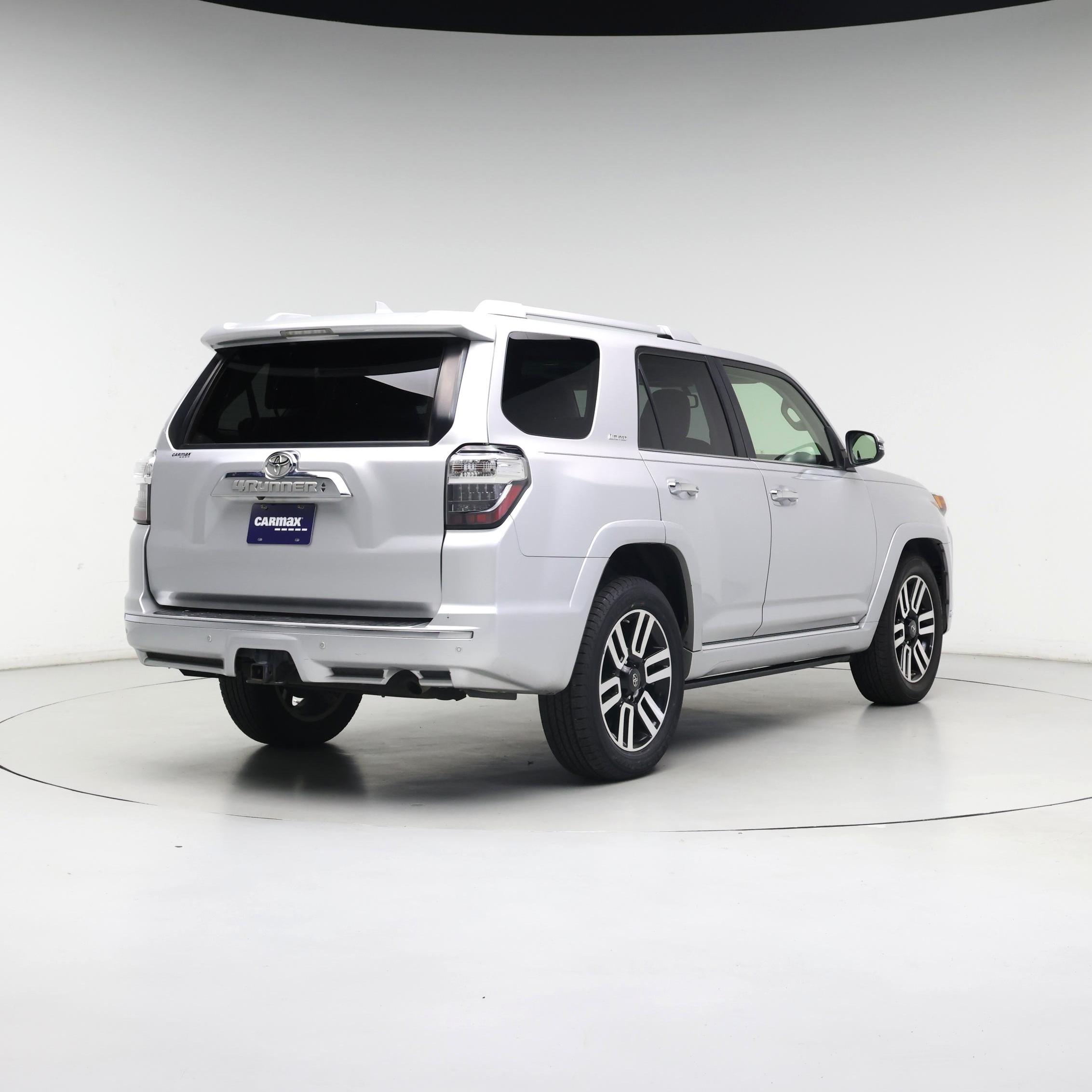 Thumbnail: 2018 Toyota 4Runner - 8