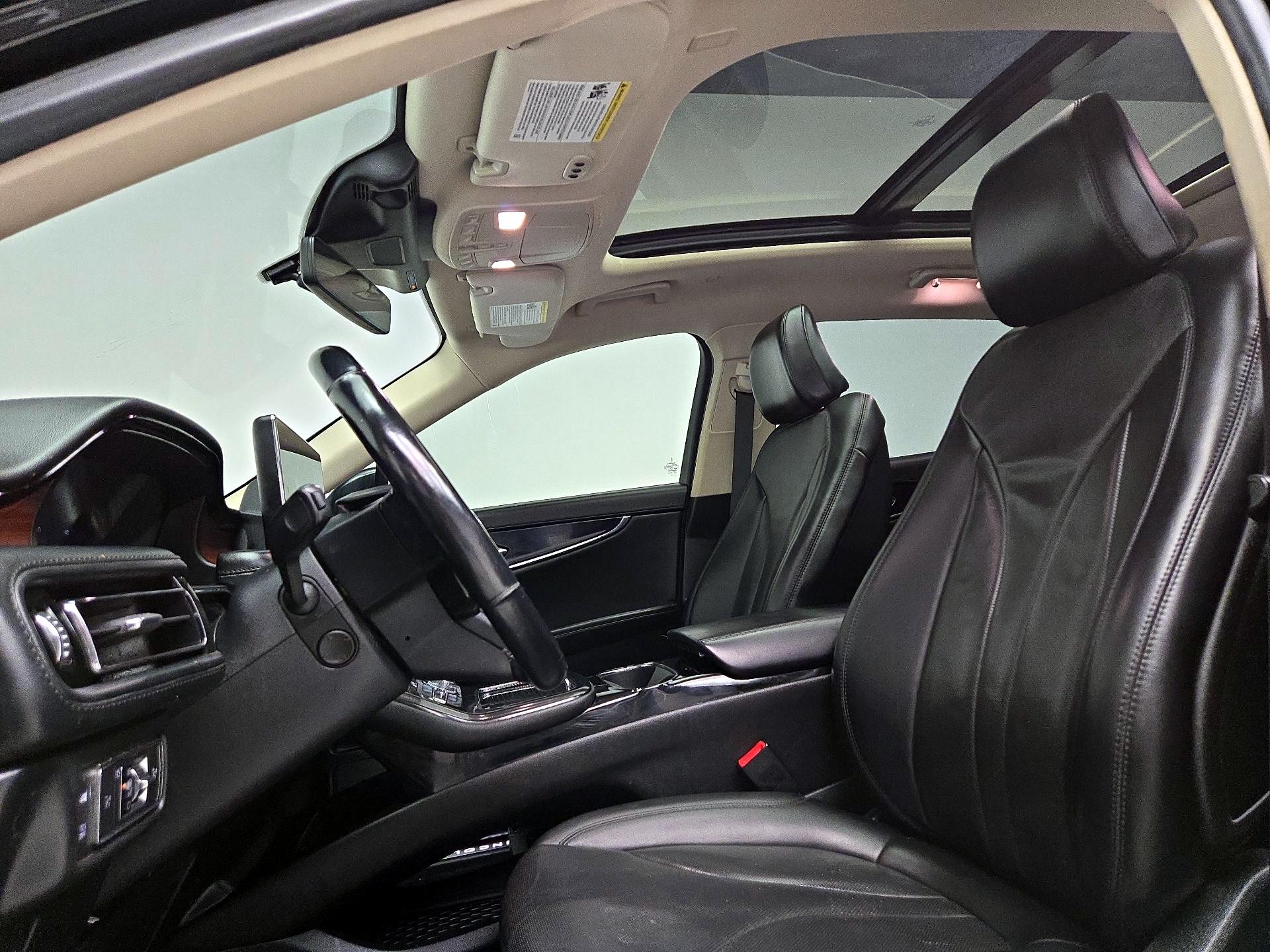 Thumbnail: 2022 Lincoln Nautilus - 20