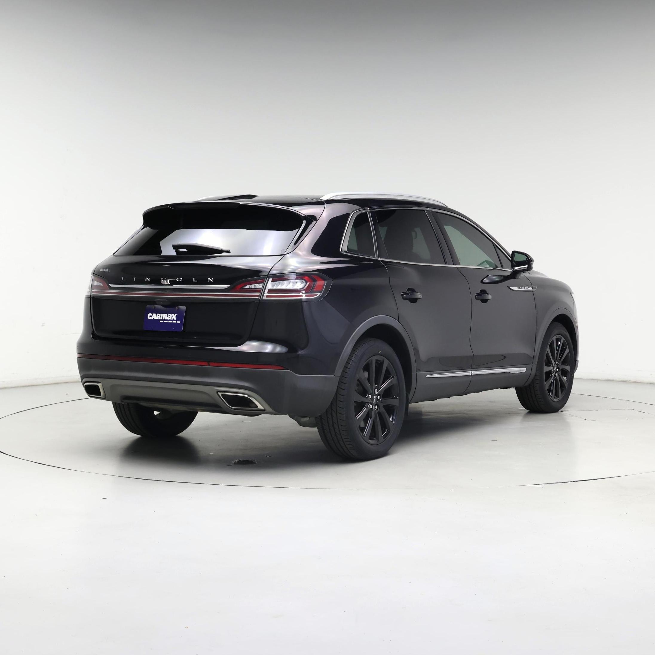 Thumbnail: 2022 Lincoln Nautilus - 8