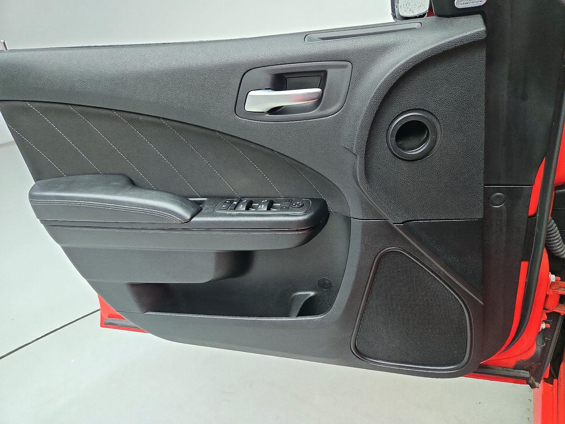 Thumbnail: 2022 Dodge Charger - 12