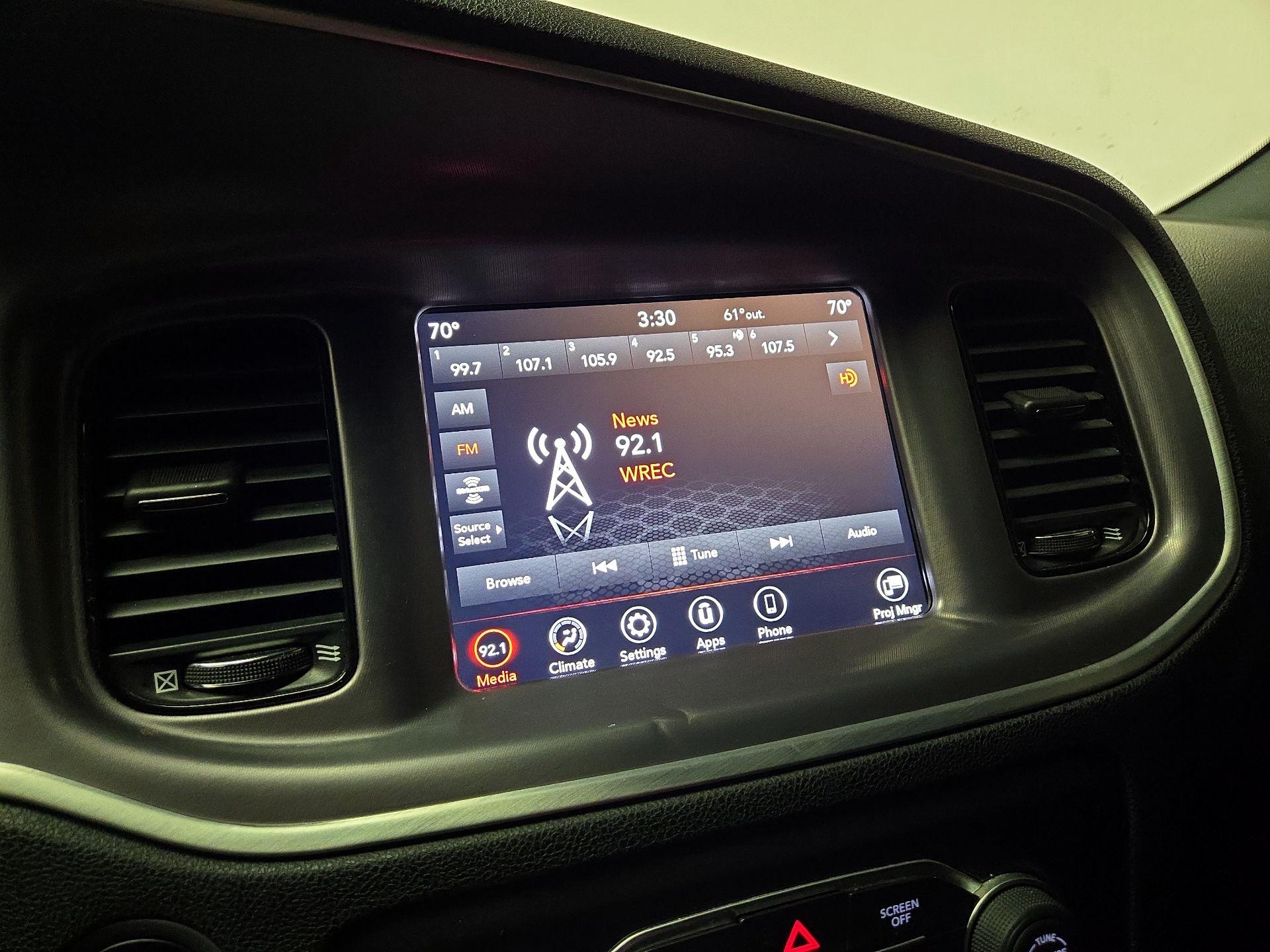 Thumbnail: 2022 Dodge Charger - 15