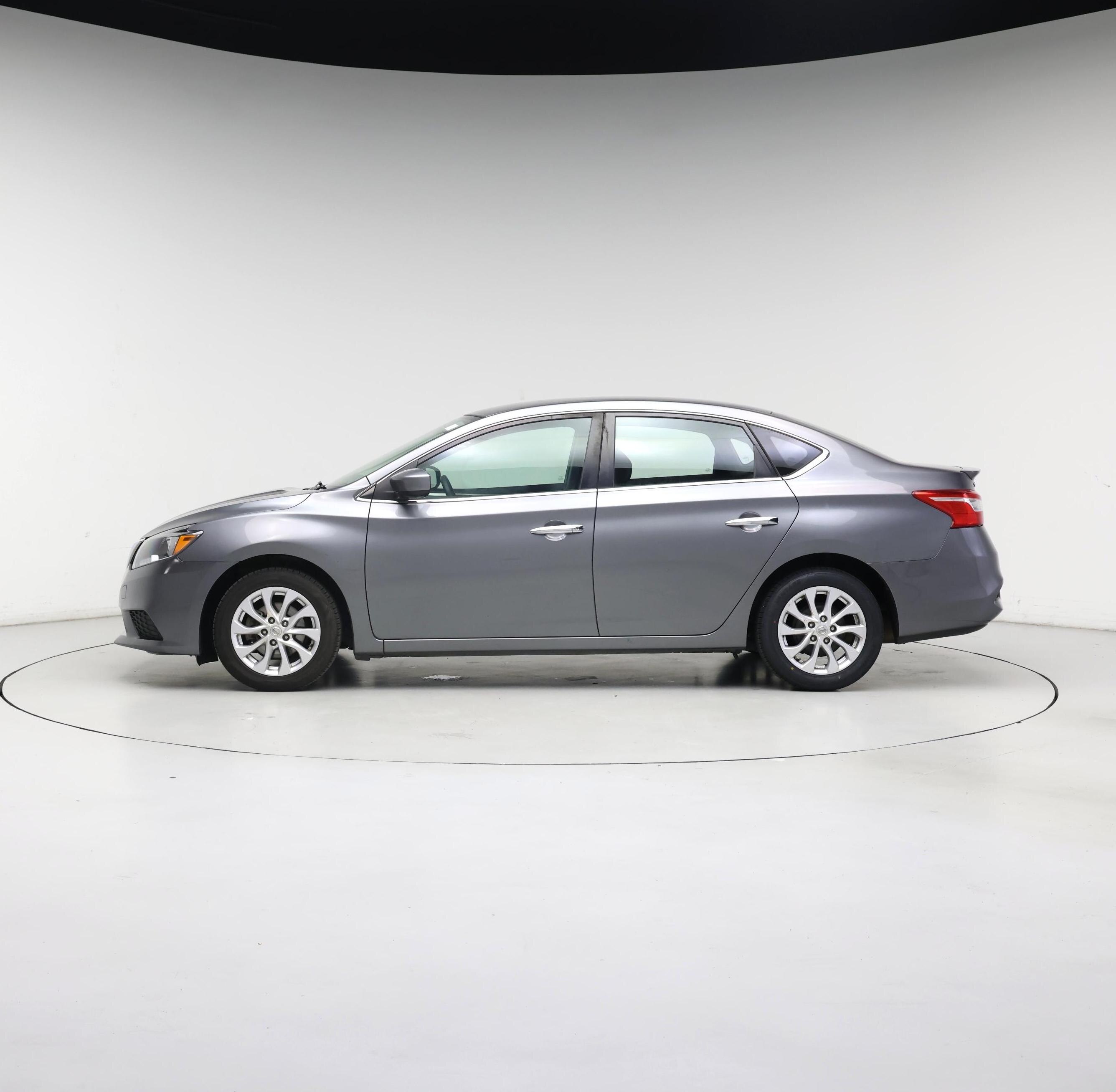 Thumbnail: 2018 Nissan Sentra - 3