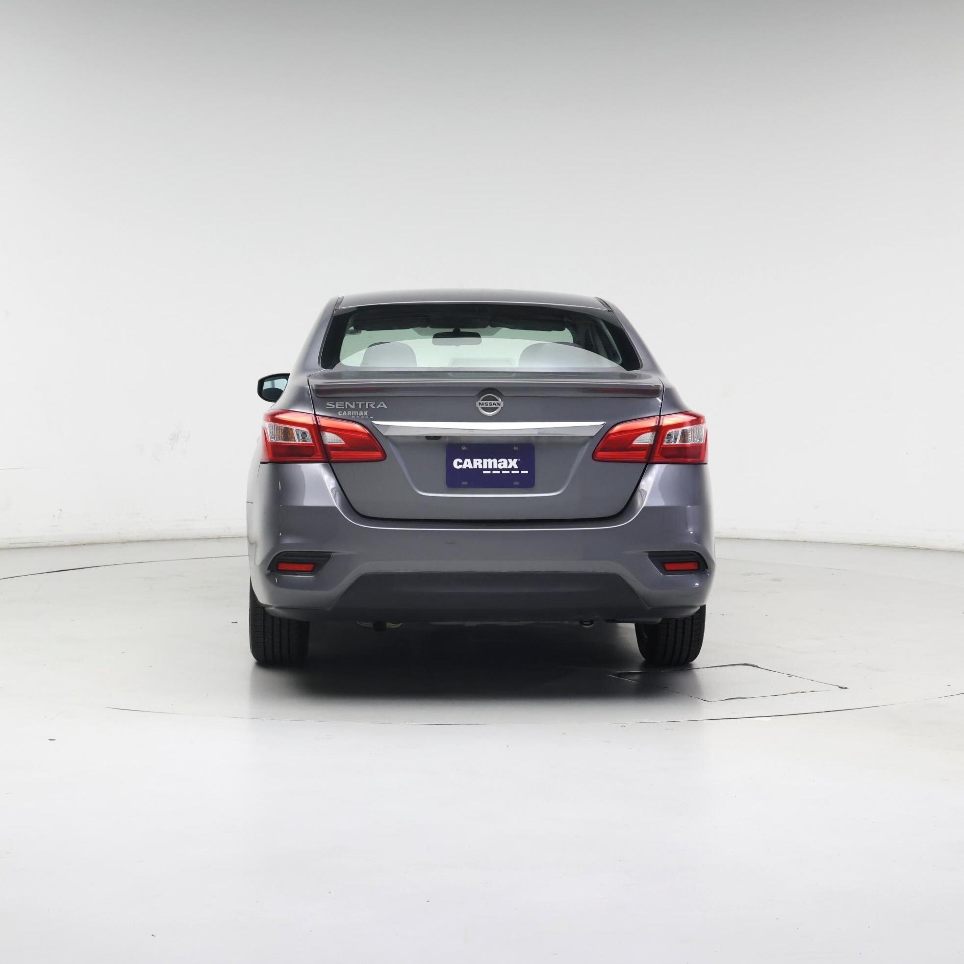 Thumbnail: 2018 Nissan Sentra - 6