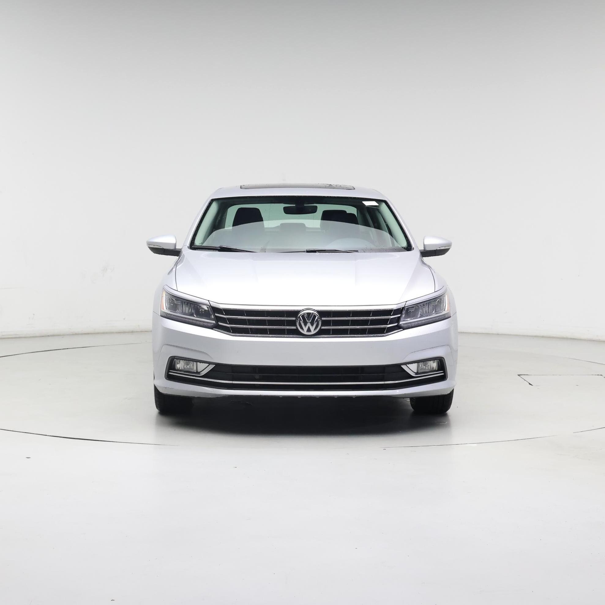 Thumbnail: 2016 Volkswagen Passat - 5