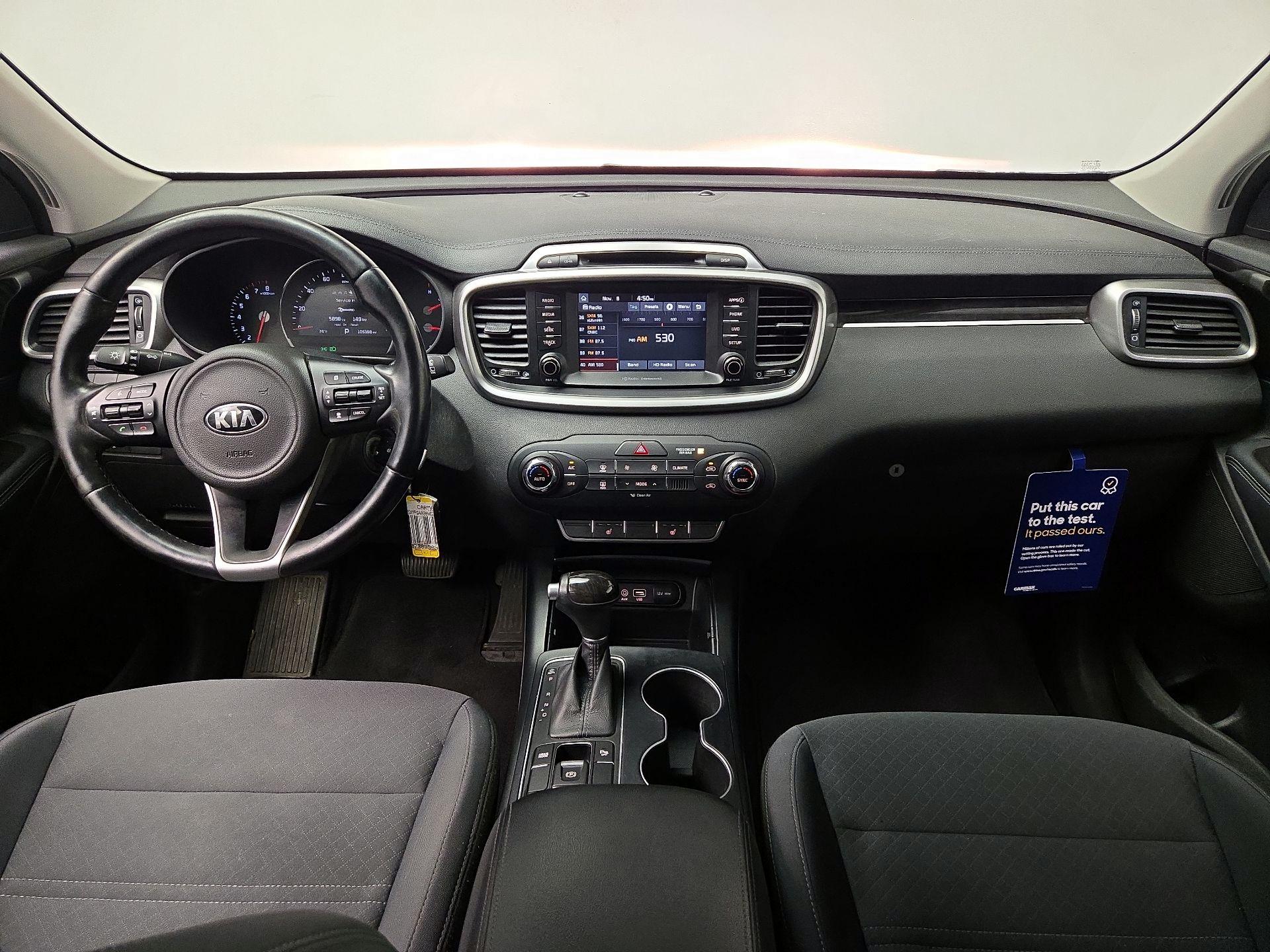 Thumbnail: 2017 Kia Sorento - 9