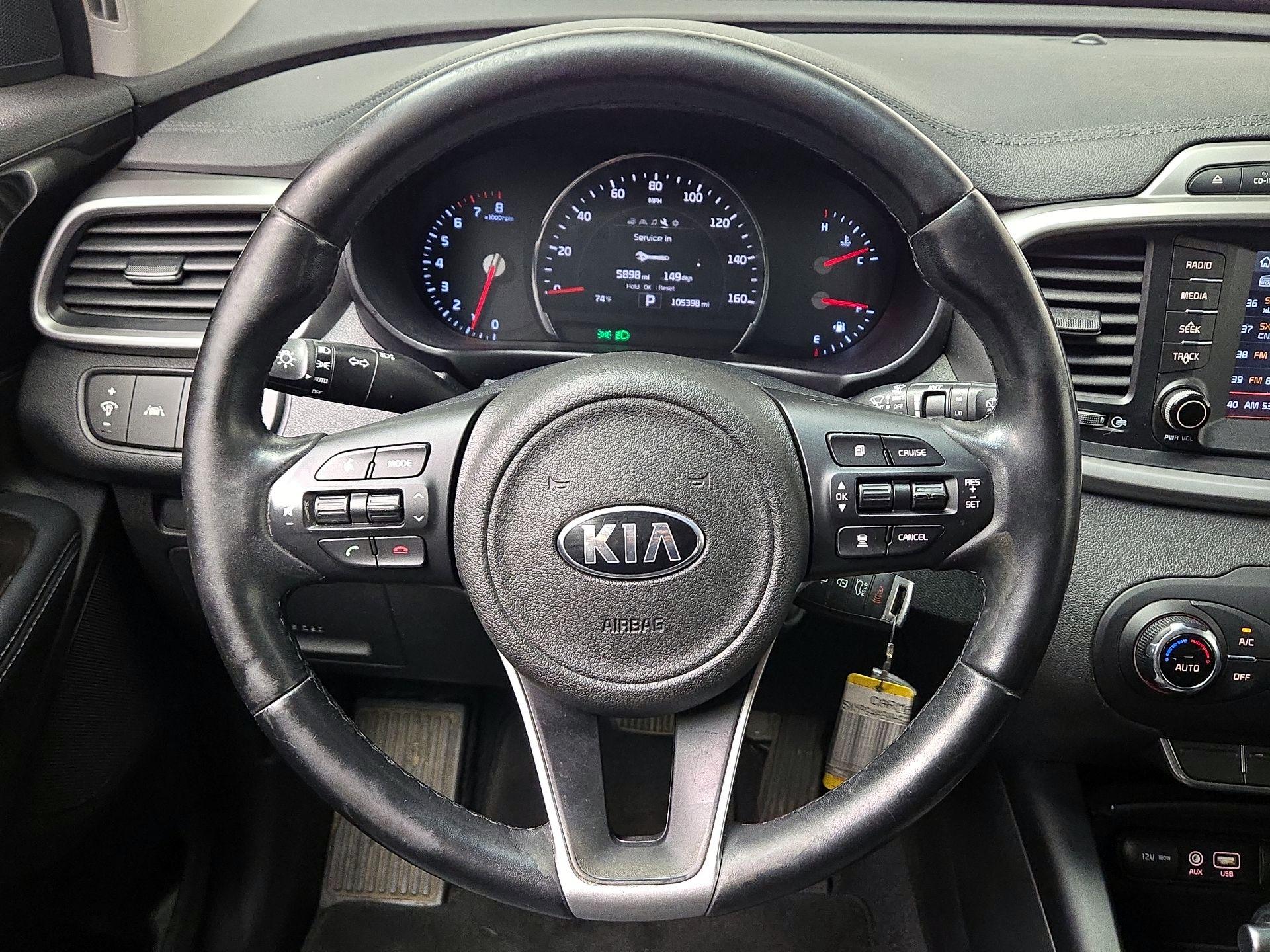 Thumbnail: 2017 Kia Sorento - 10