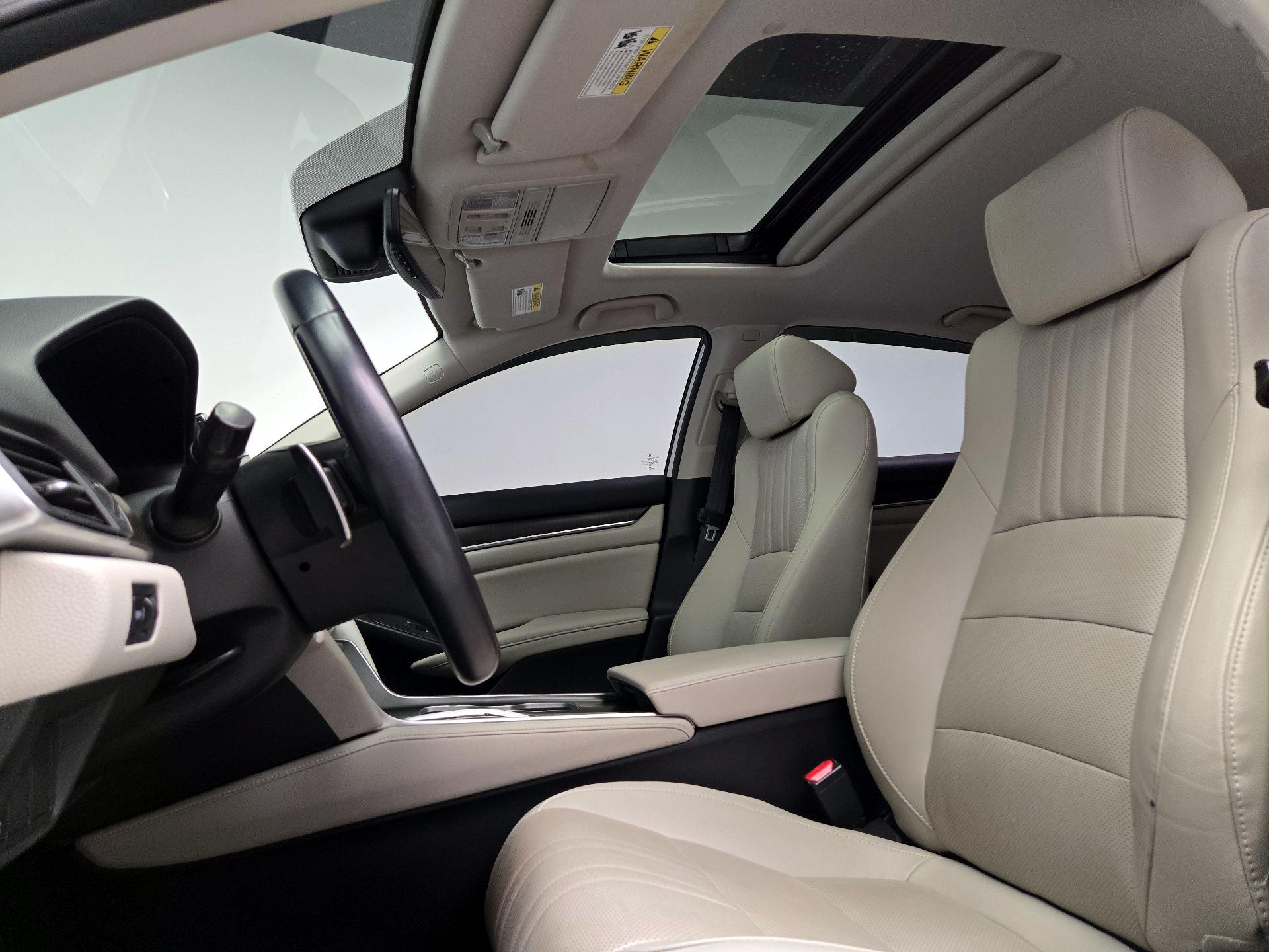 Thumbnail: 2020 Honda Accord - 19