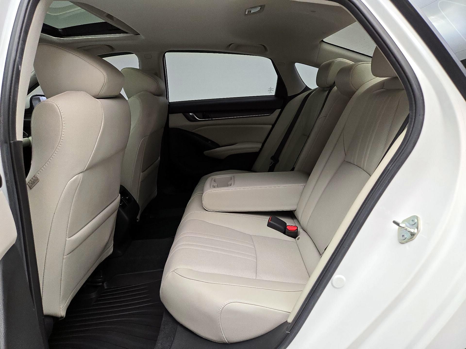 Thumbnail: 2020 Honda Accord - 20