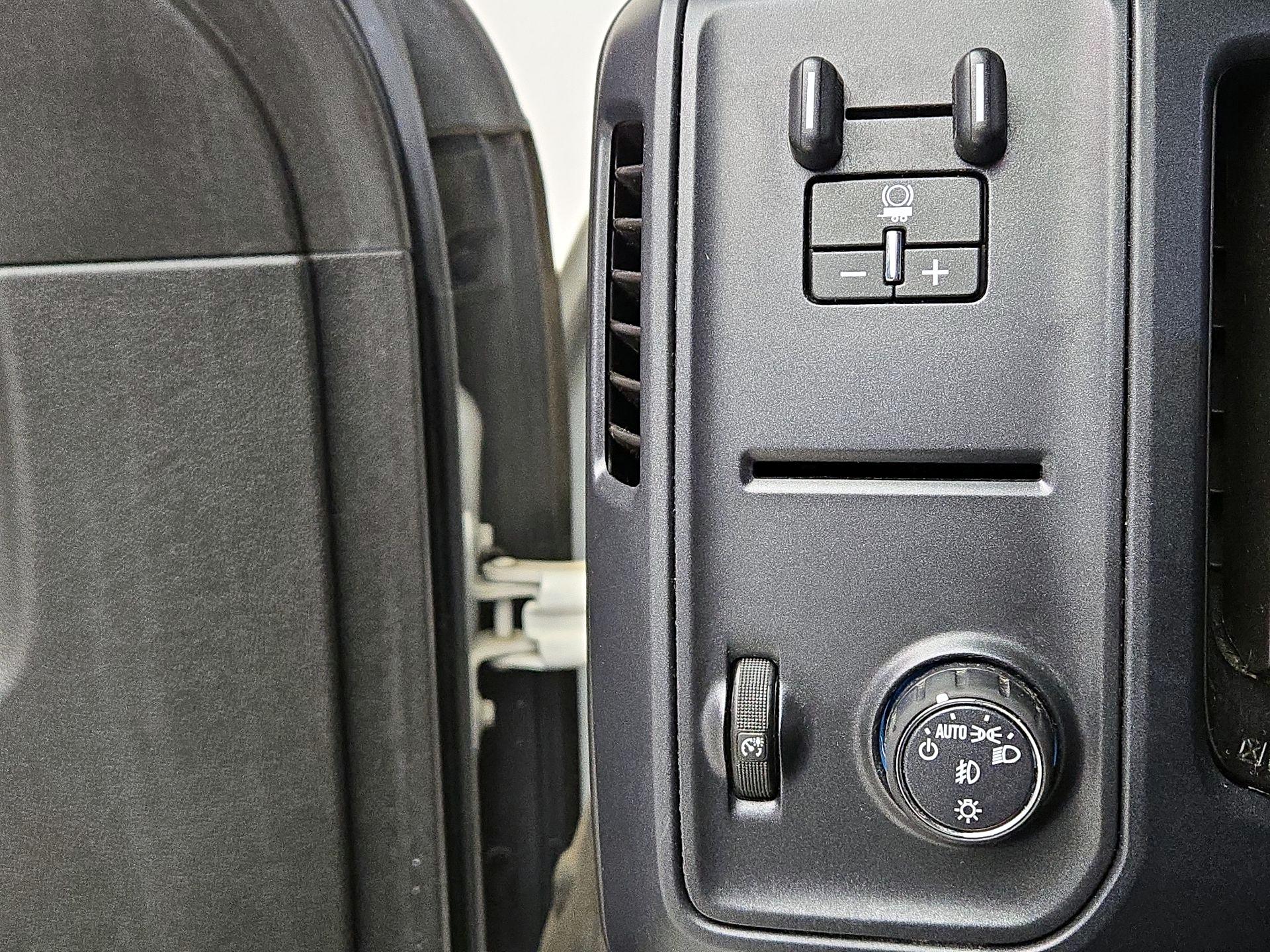 Thumbnail: 2019 GMC Sierra 1500 - 13