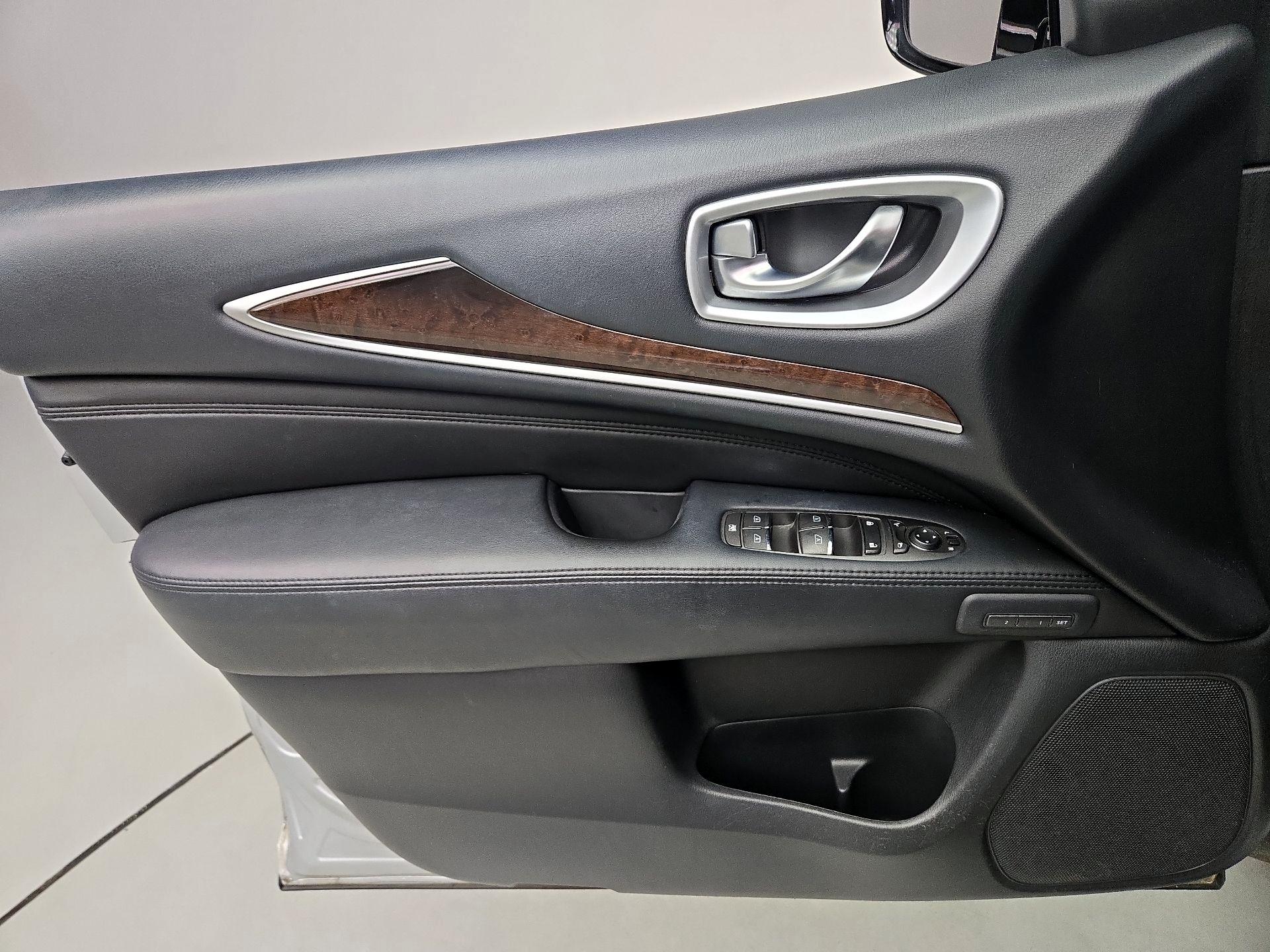 Thumbnail: 2014 INFINITI QX60 - 12