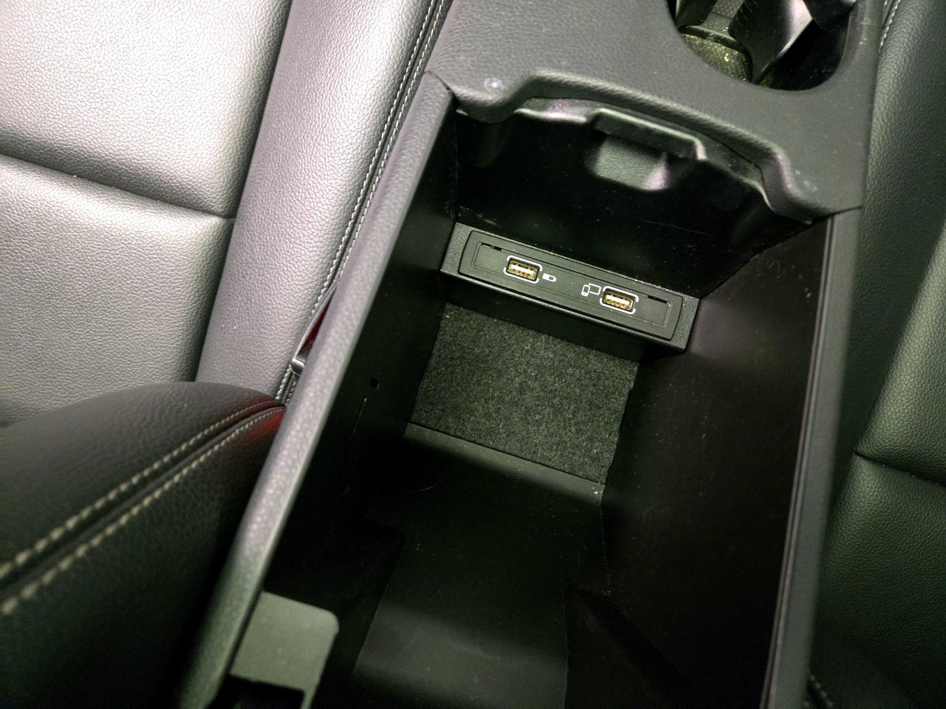 Thumbnail: 2020 Mercedes-Benz GLA - 18