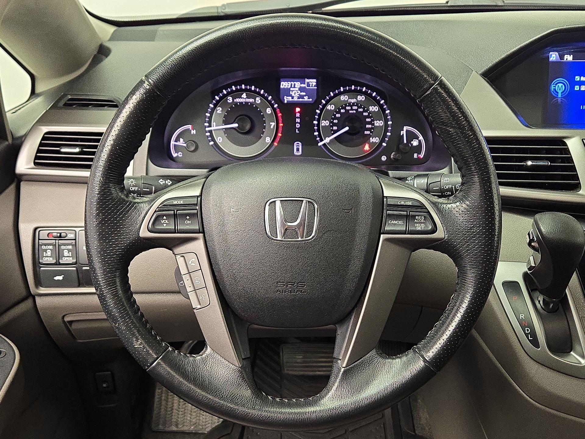 Thumbnail: 2015 Honda Odyssey - 10