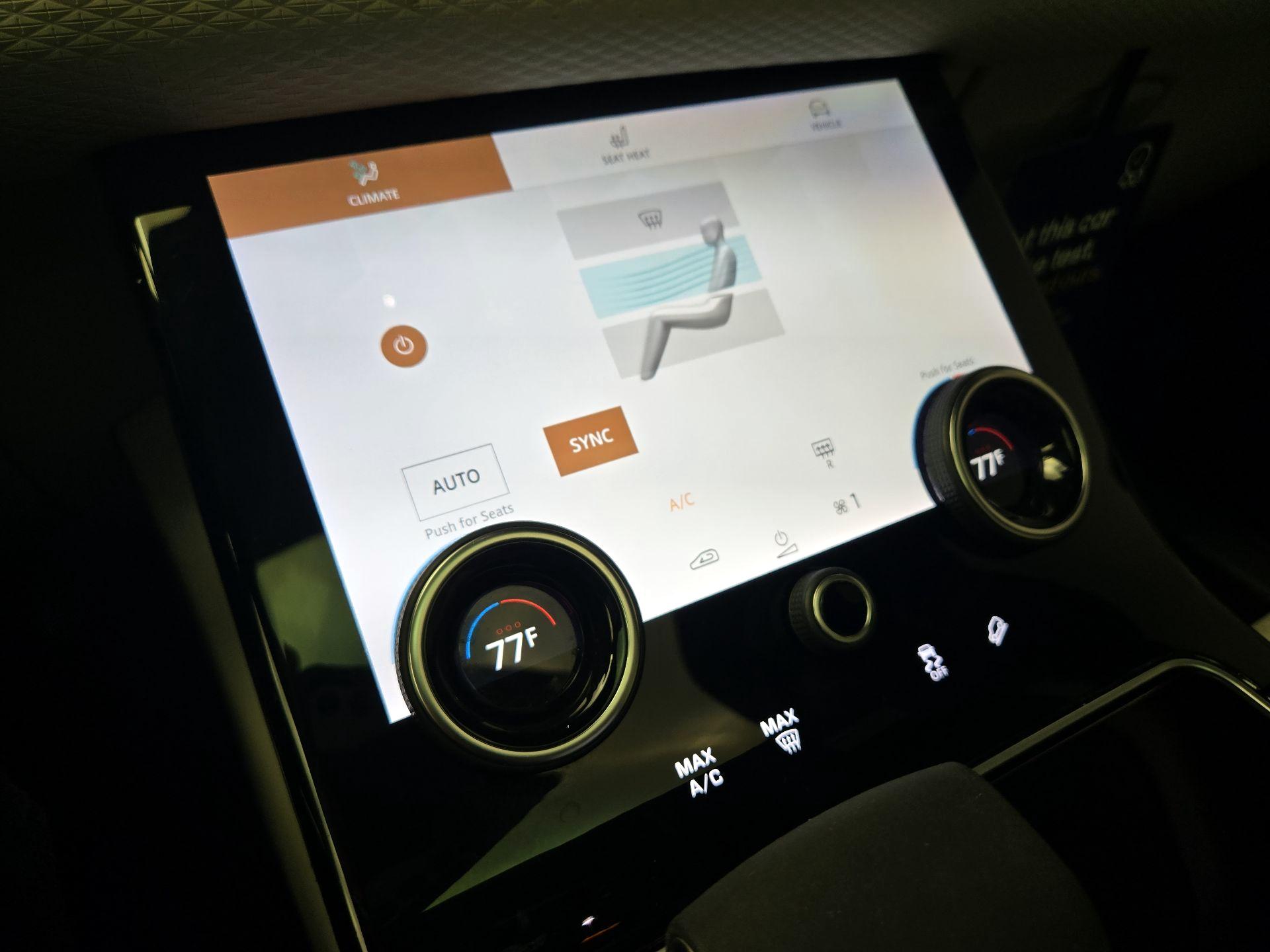 Thumbnail: 2021 Land Rover Range Rover Velar - 17