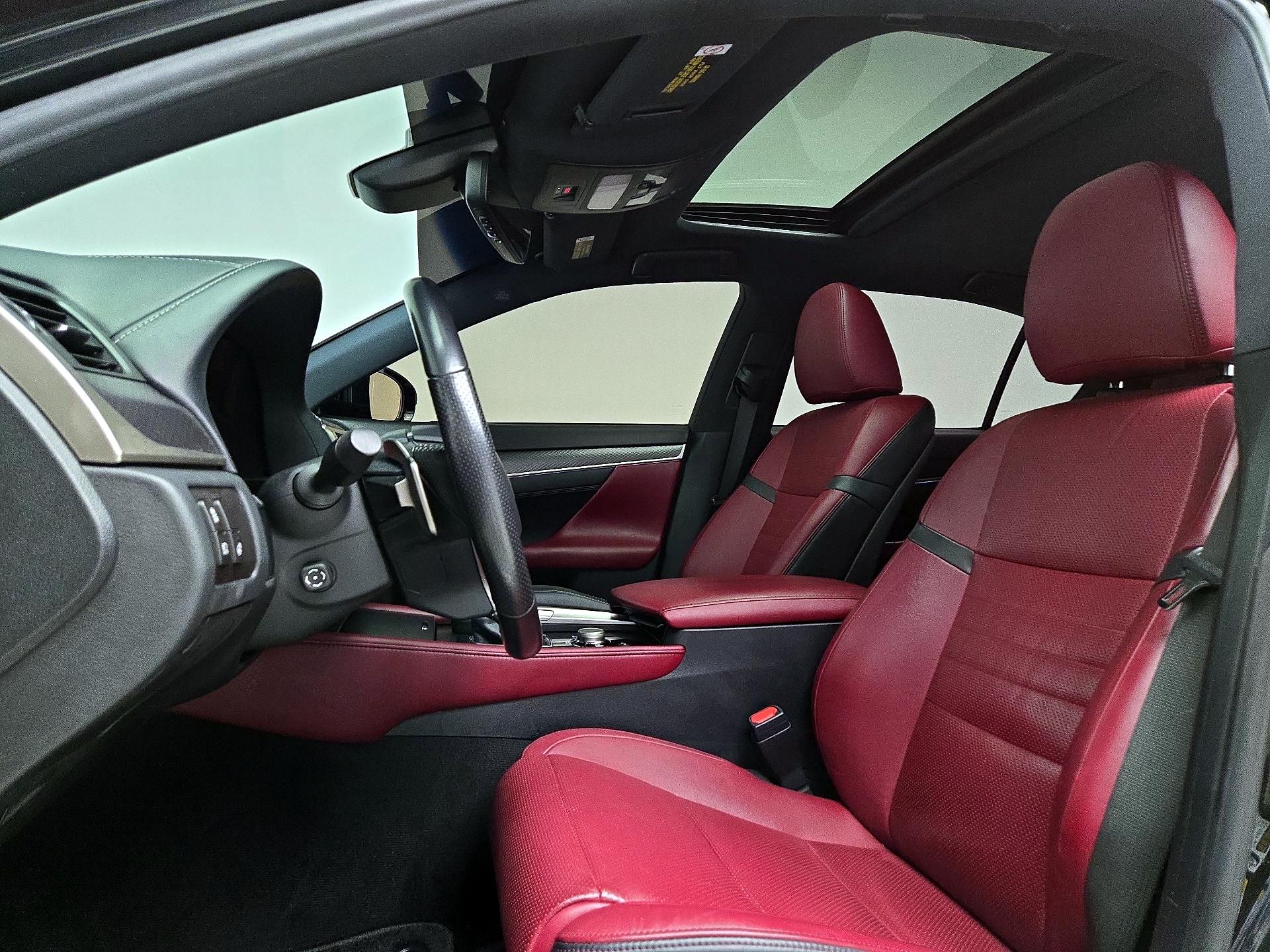 Thumbnail: 2019 Lexus GS - 20