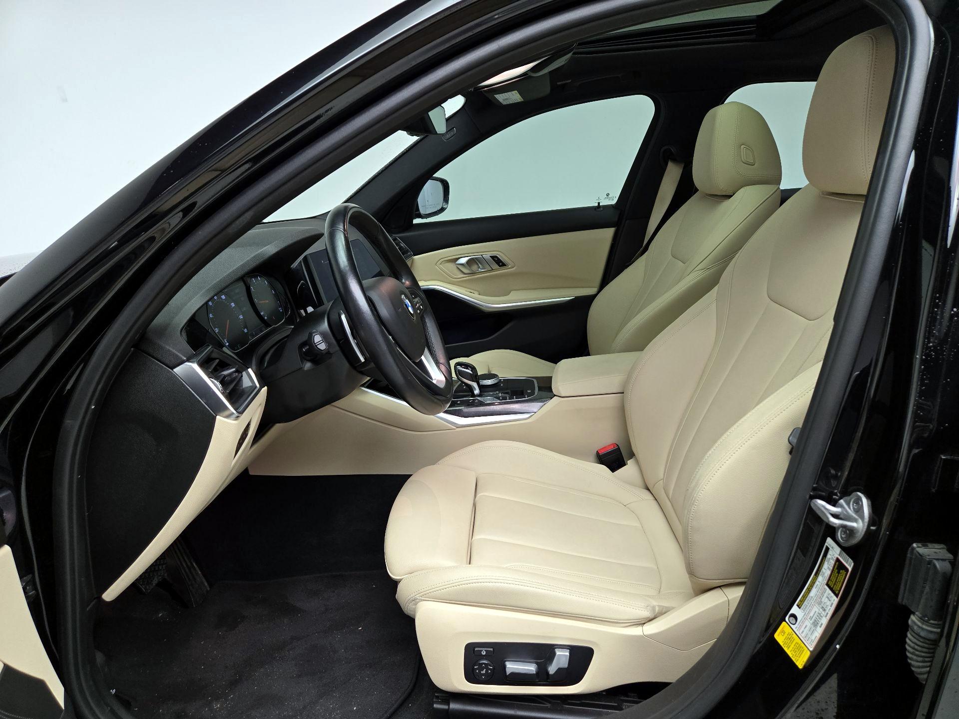 Thumbnail: 2021 BMW 3 Series - 11