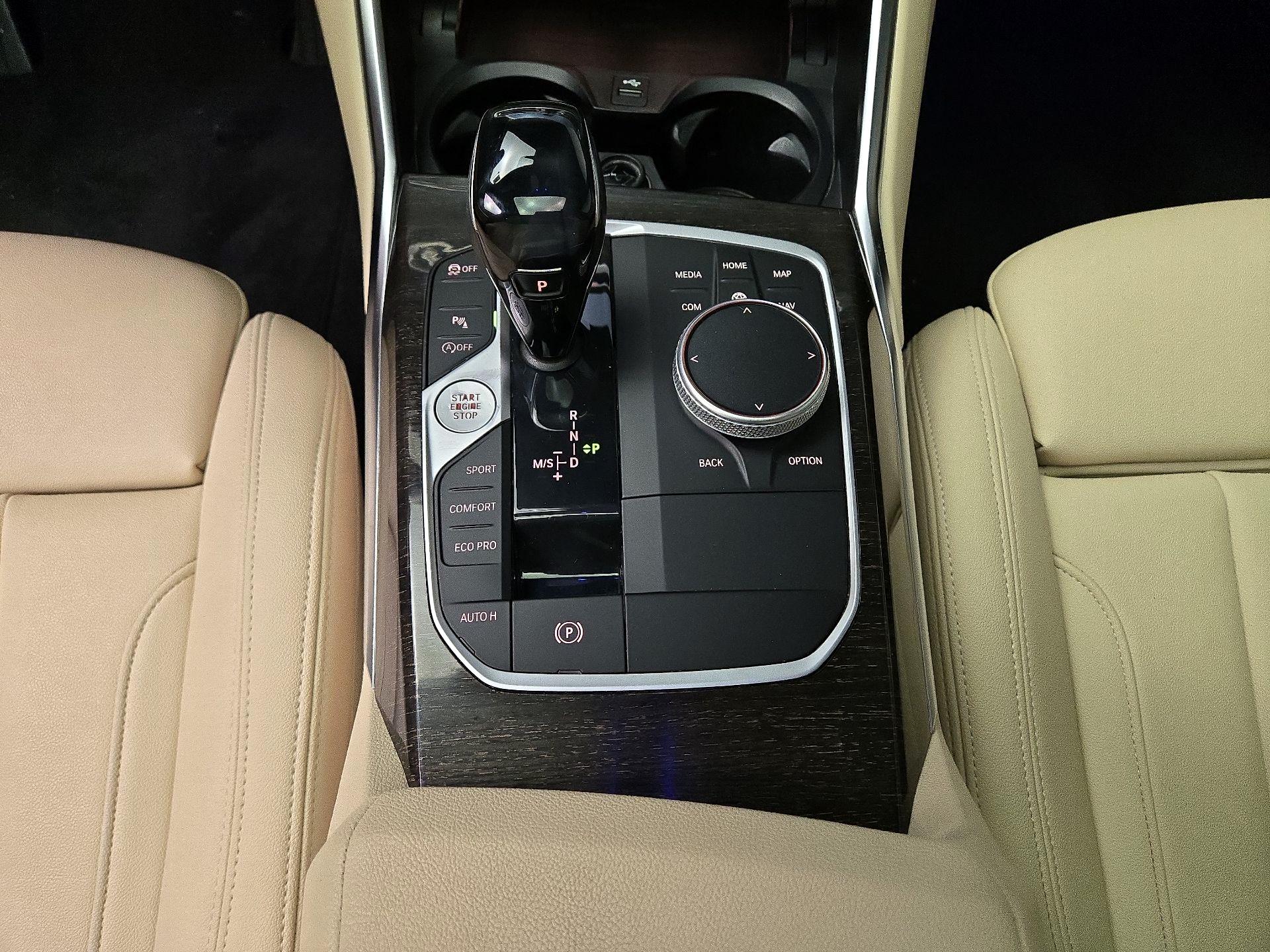 Thumbnail: 2021 BMW 3 Series - 18