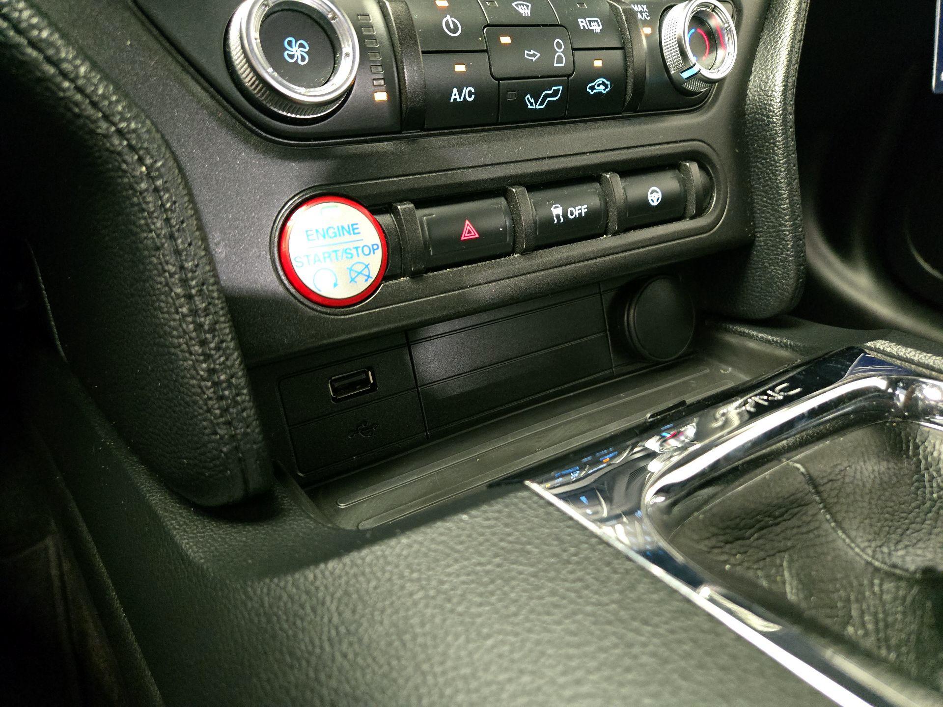 Thumbnail: 2017 Ford Mustang - 18