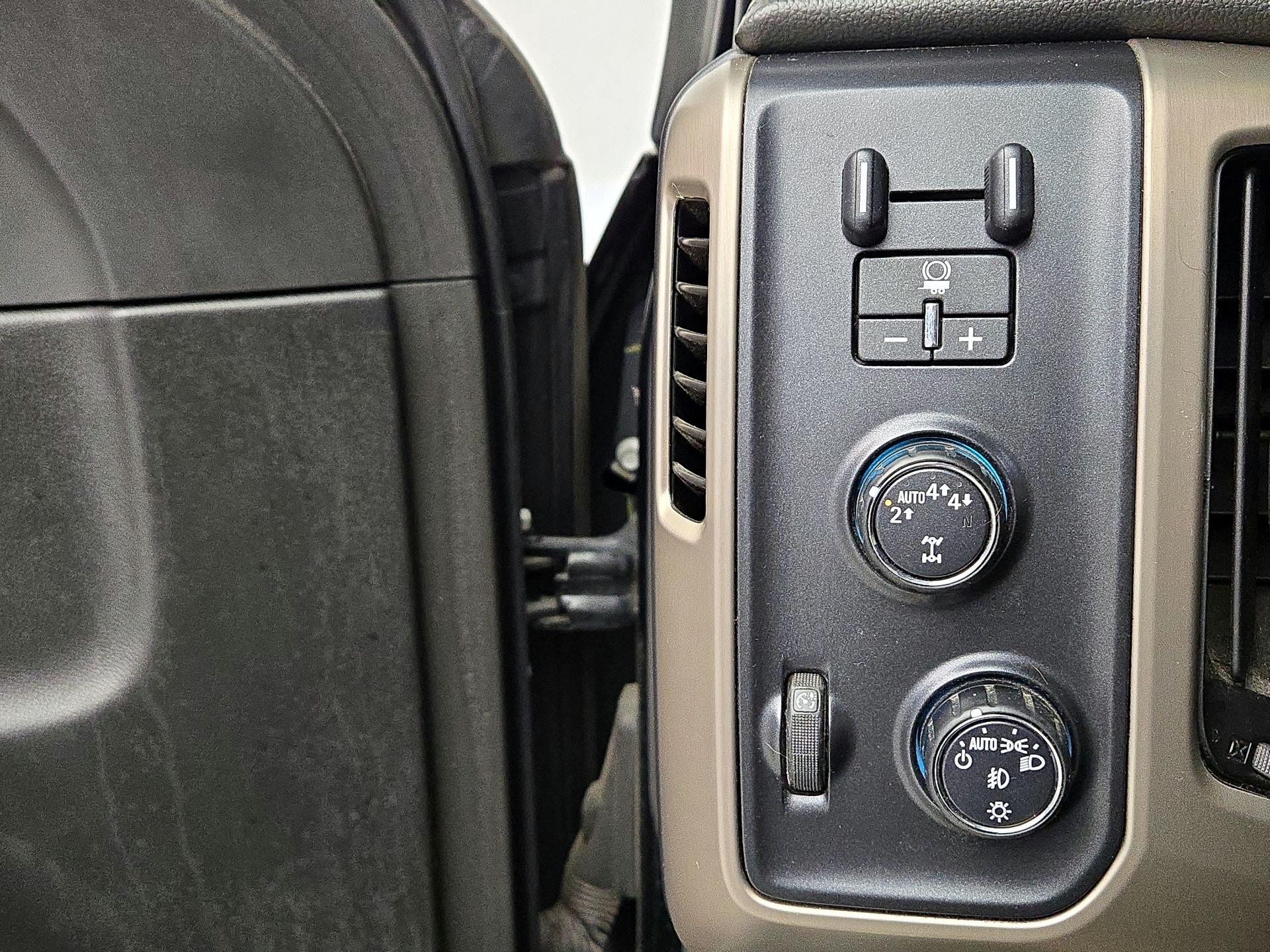 Thumbnail: 2017 GMC Sierra 1500 - 13