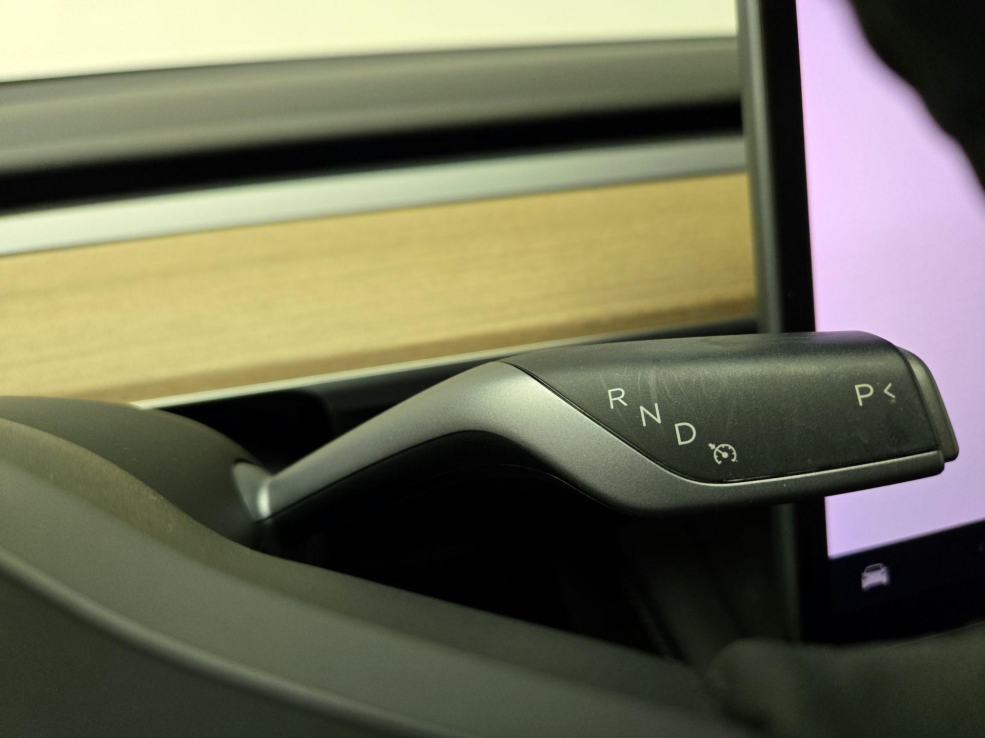 Thumbnail: 2022 Tesla Model Y - 18