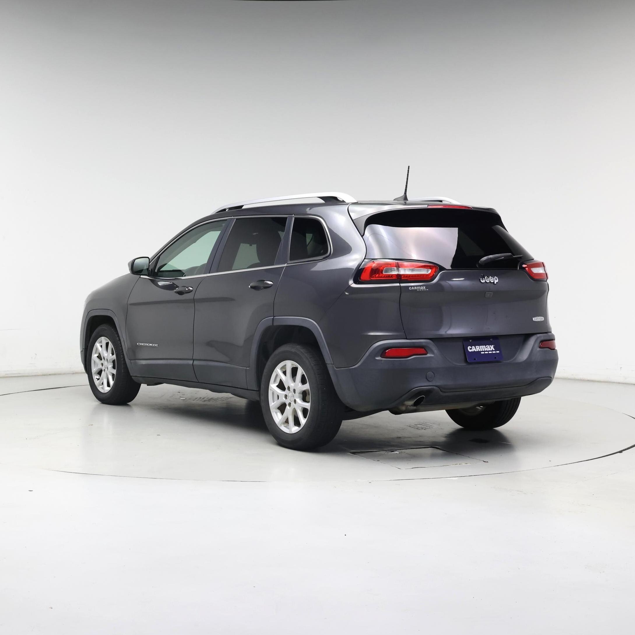 Thumbnail: 2016 Jeep Cherokee - 2