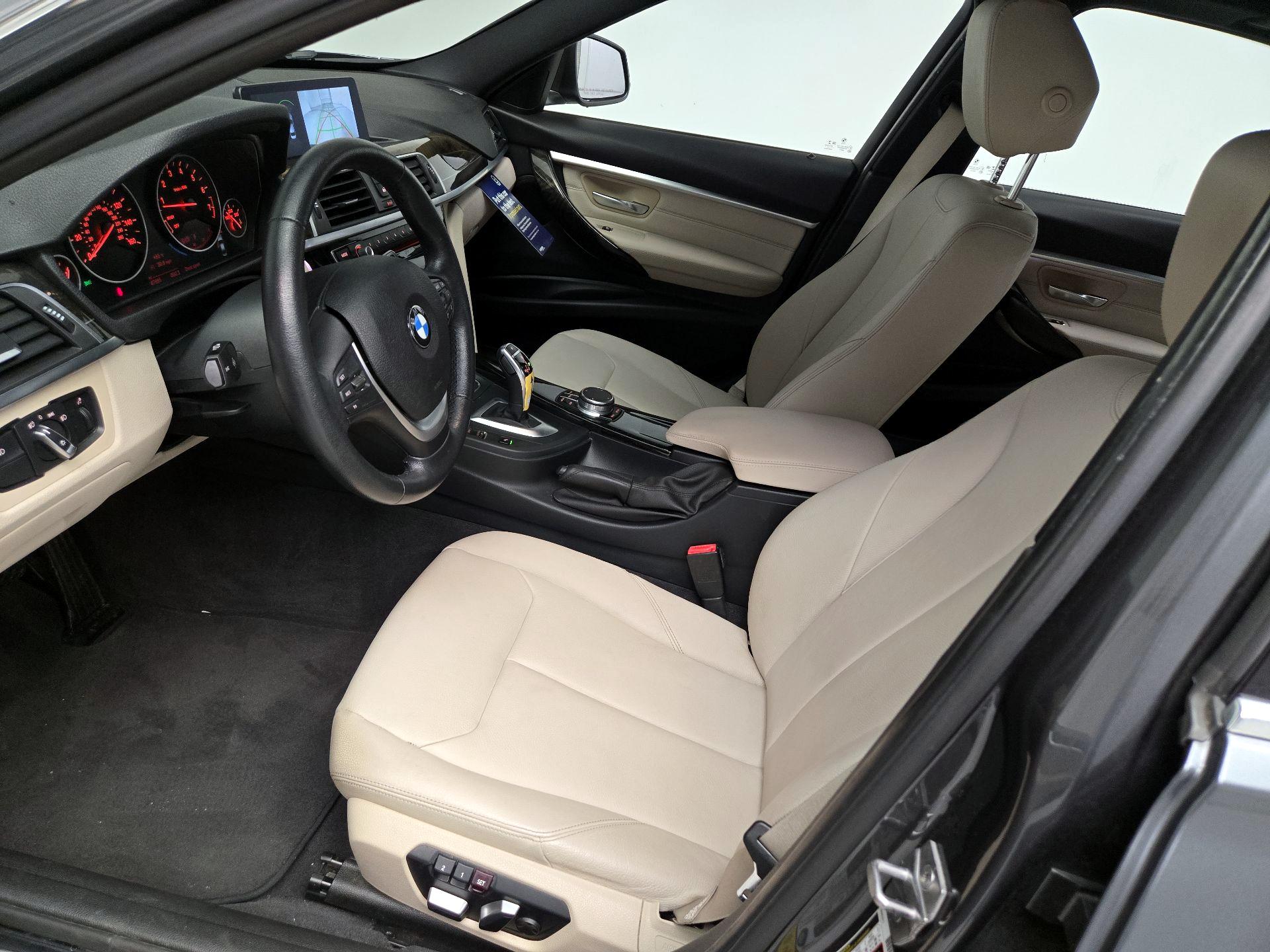 Thumbnail: 2017 BMW 3 Series - 11