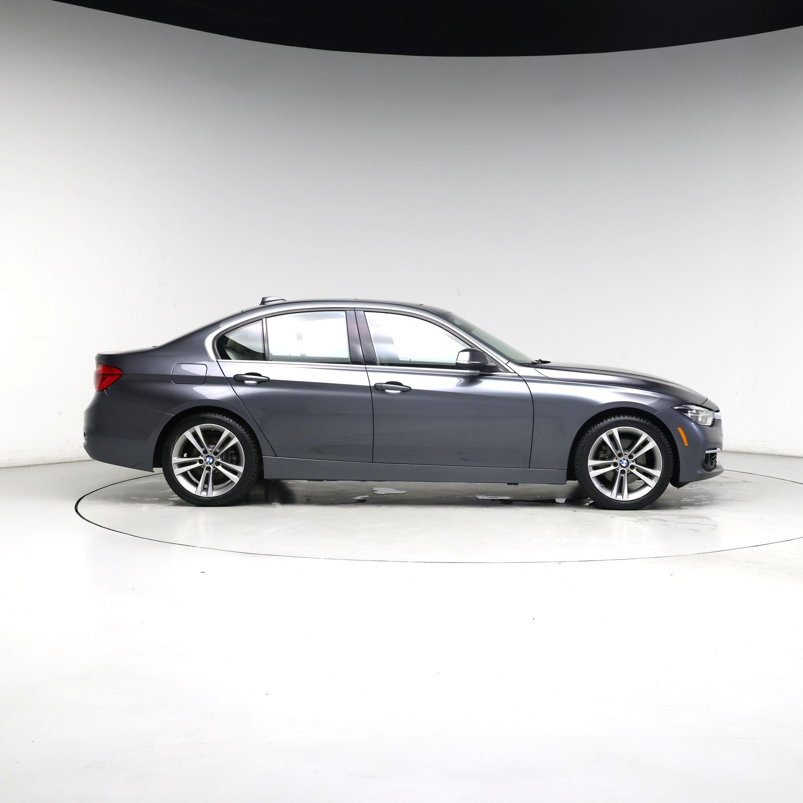 Thumbnail: 2017 BMW 3 Series - 7