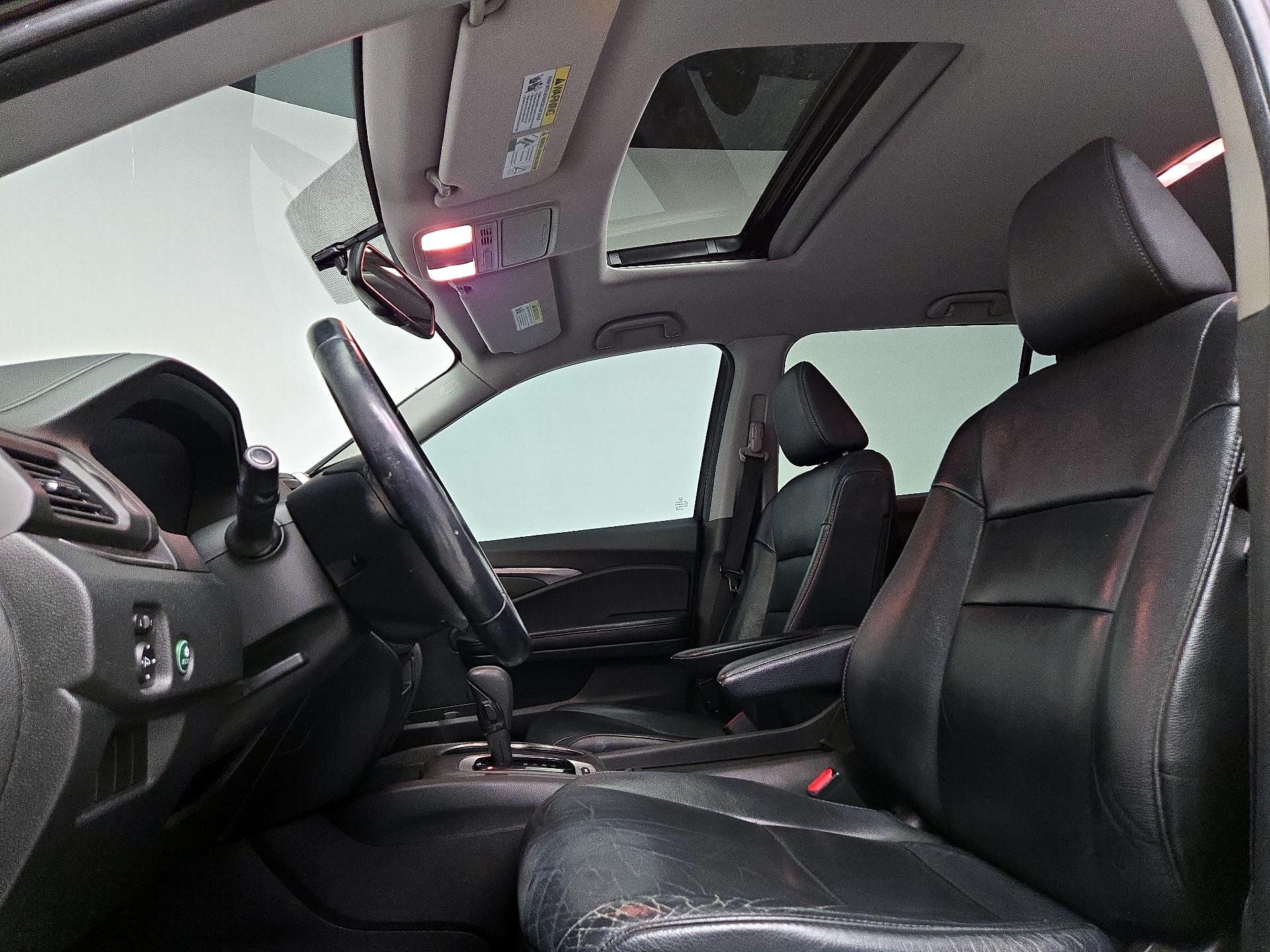 Thumbnail: 2016 Honda Pilot - 19