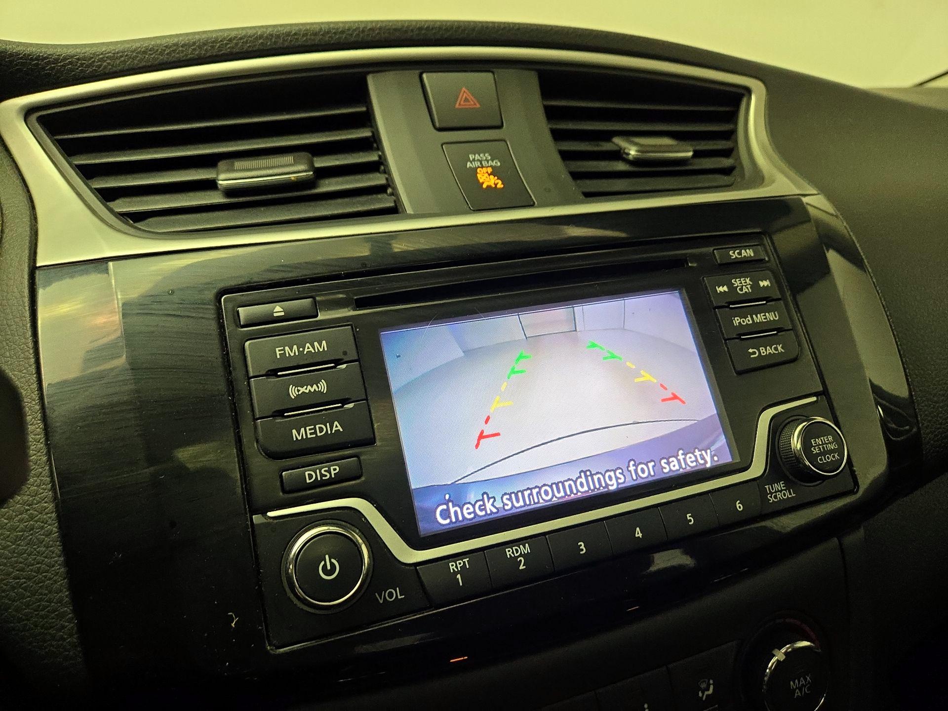 Thumbnail: 2017 Nissan Sentra - 14