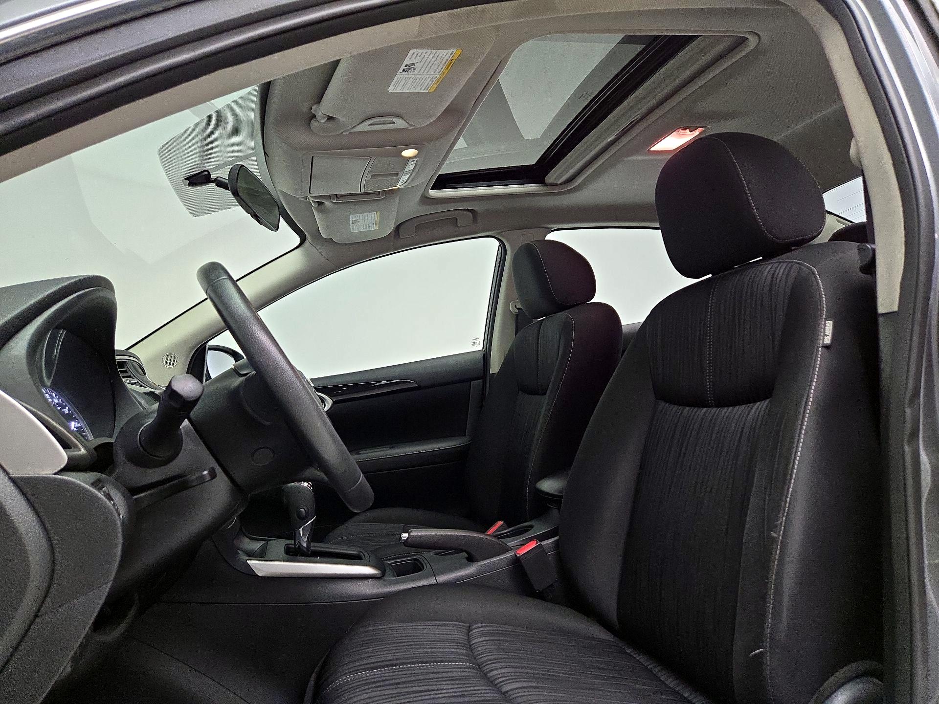 Thumbnail: 2017 Nissan Sentra - 19