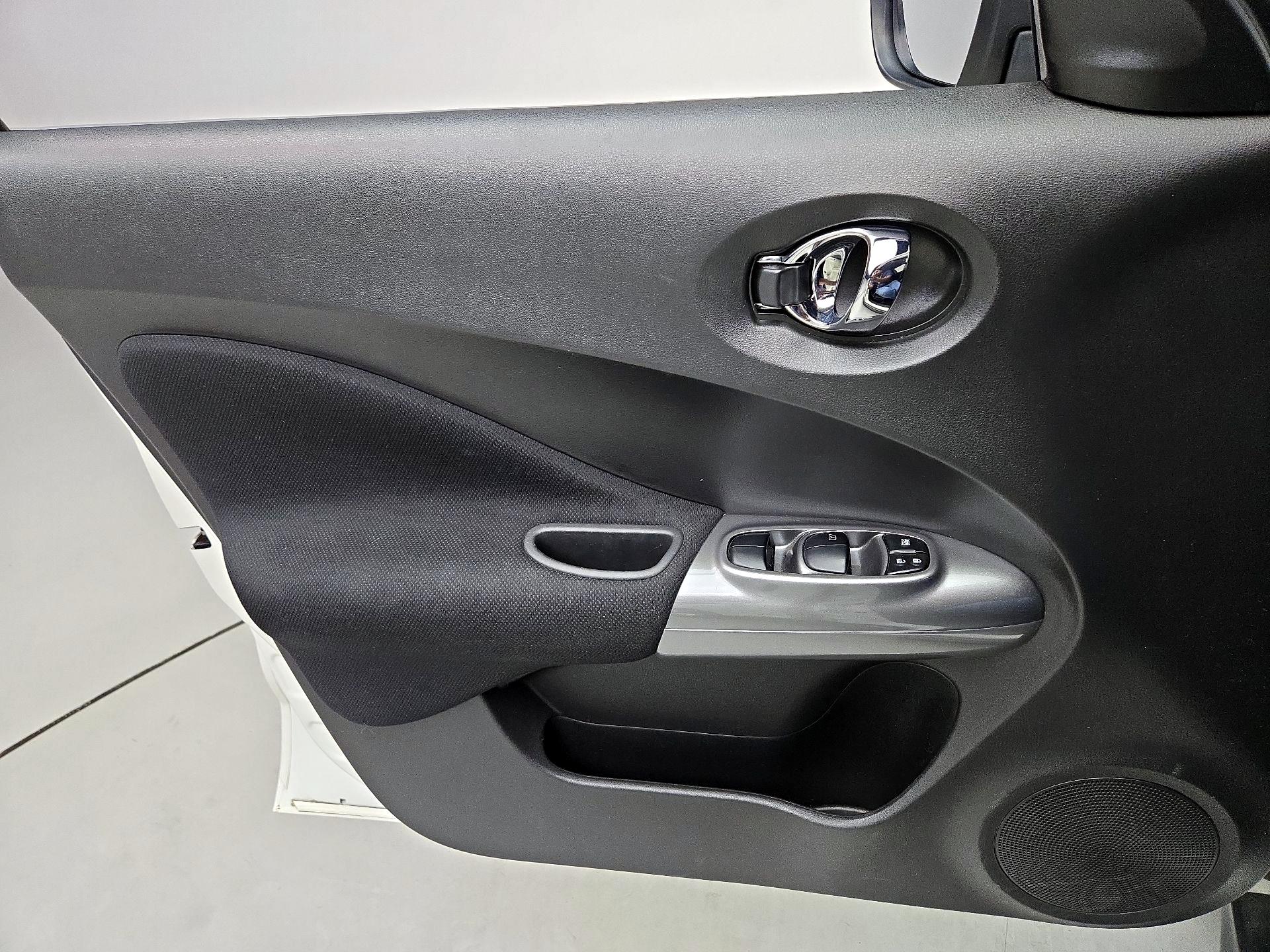 Thumbnail: 2017 Nissan Juke - 12