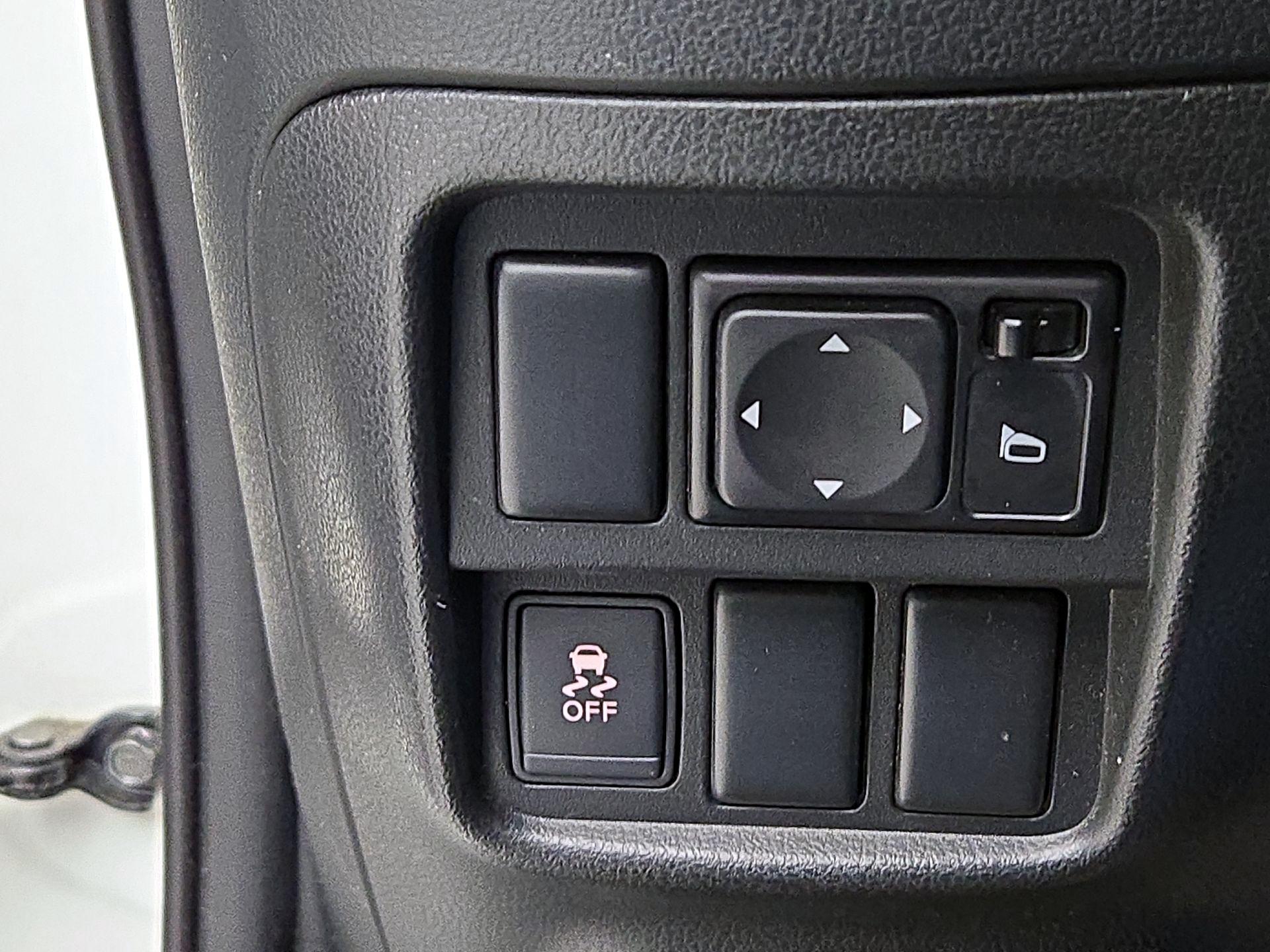 Thumbnail: 2017 Nissan Juke - 13