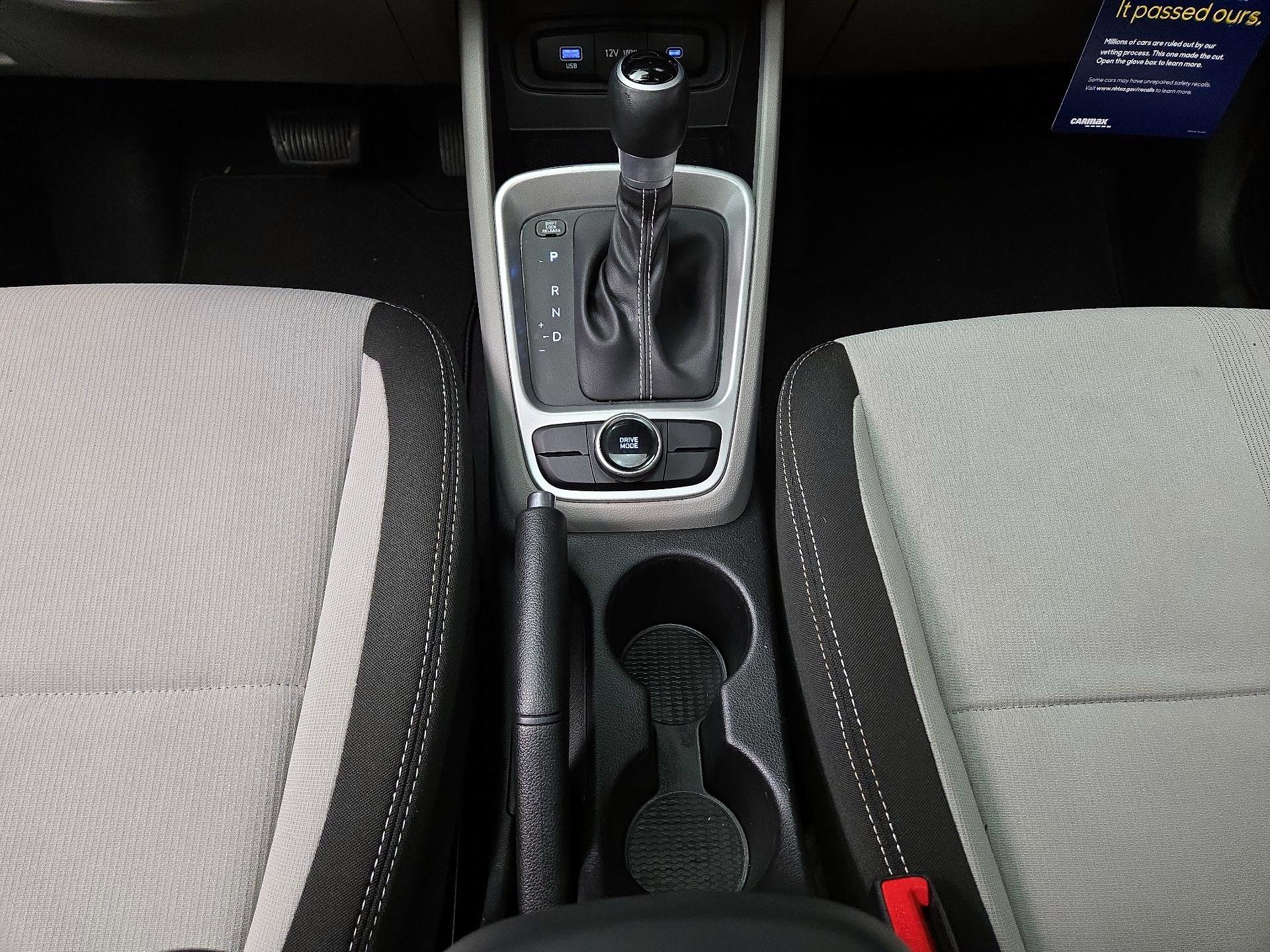 Thumbnail: 2024 Hyundai Venue - 17