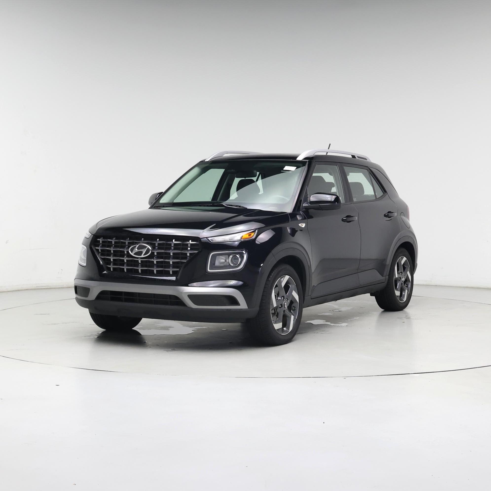 Thumbnail: 2024 Hyundai Venue - 4