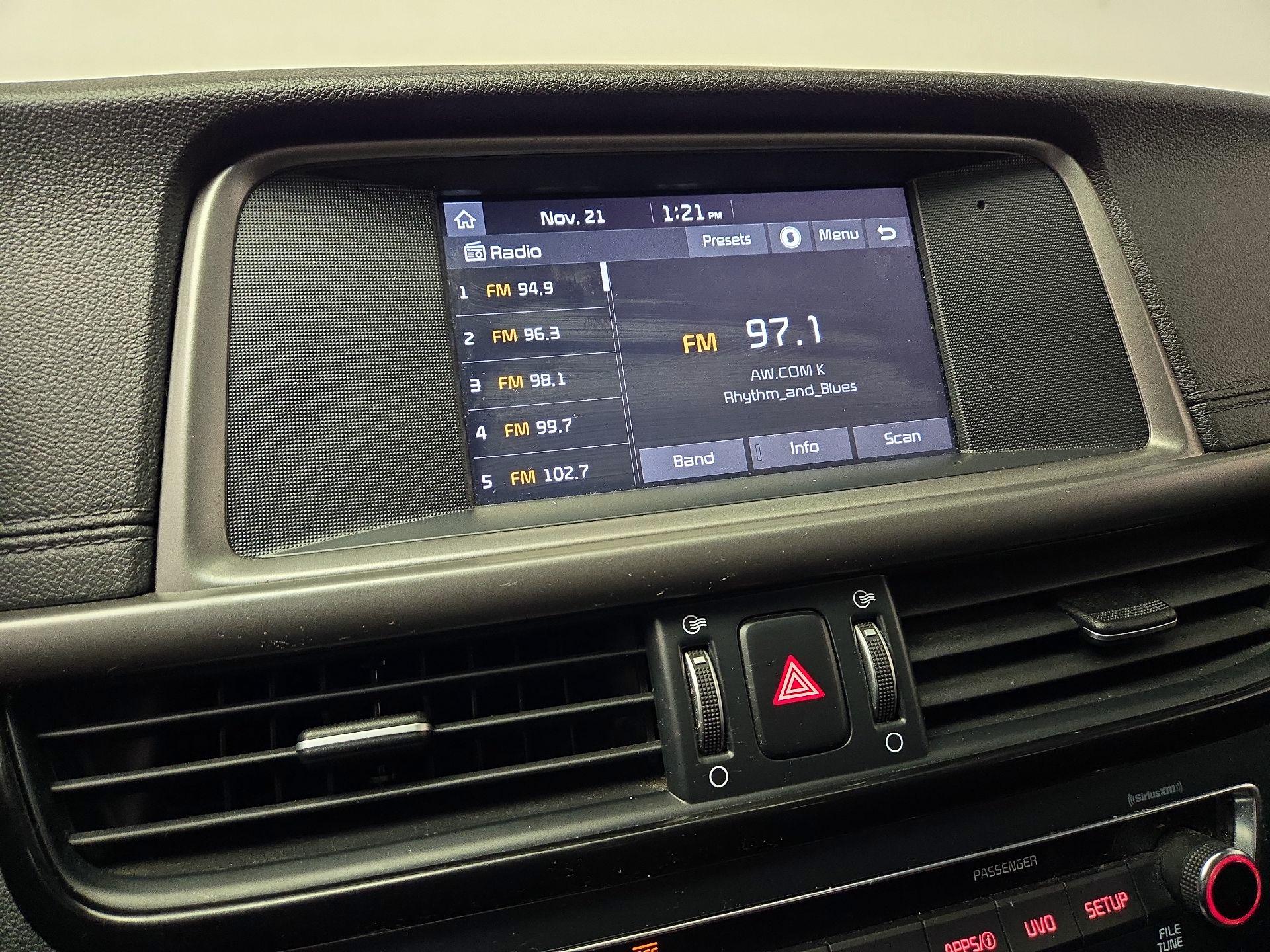 Thumbnail: 2018 Kia Optima - 15