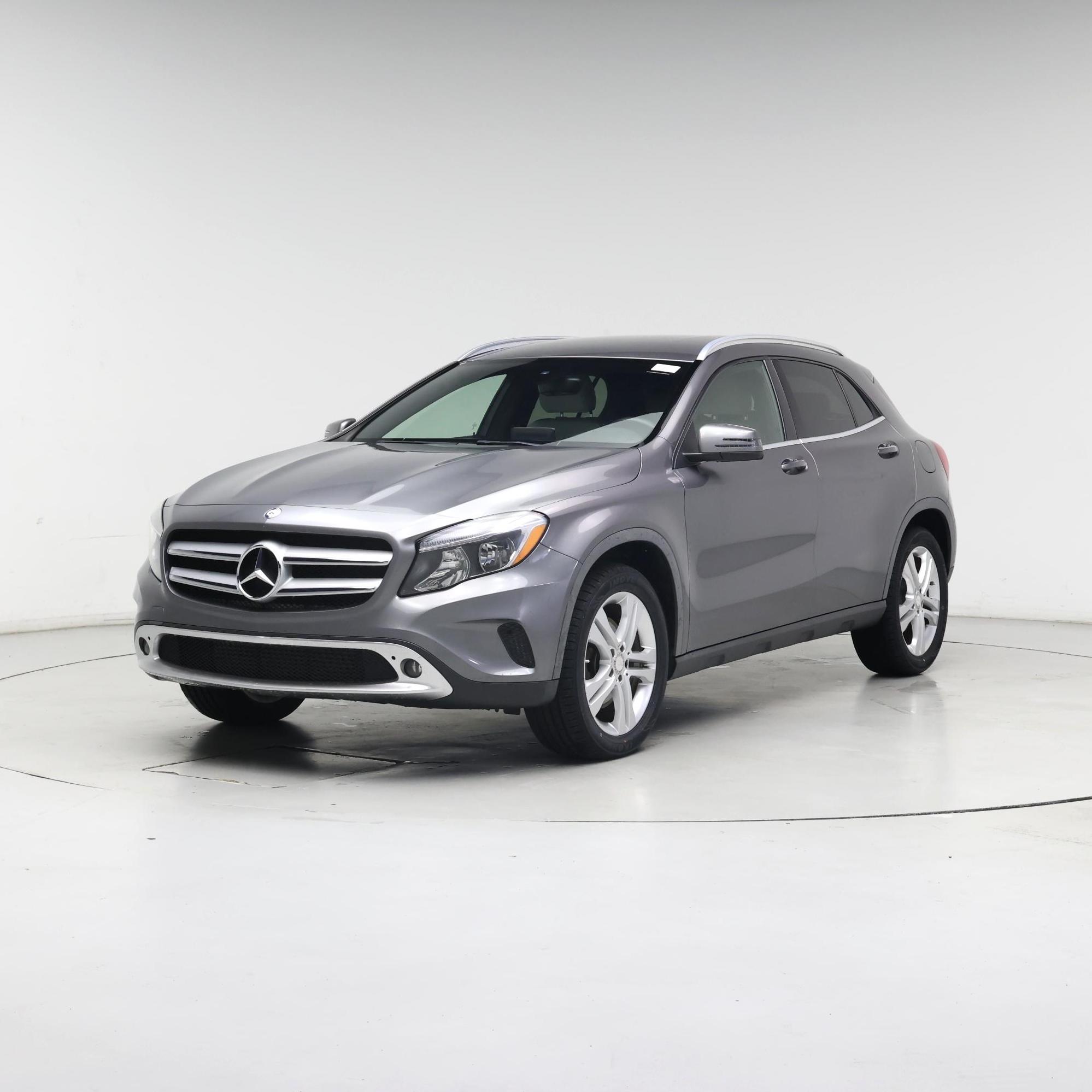 Thumbnail: 2016 Mercedes-Benz GLA - 4