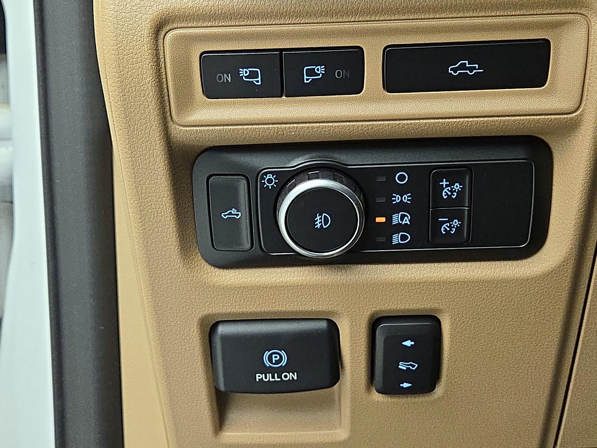 Thumbnail: 2021 Ford F-150 - 13